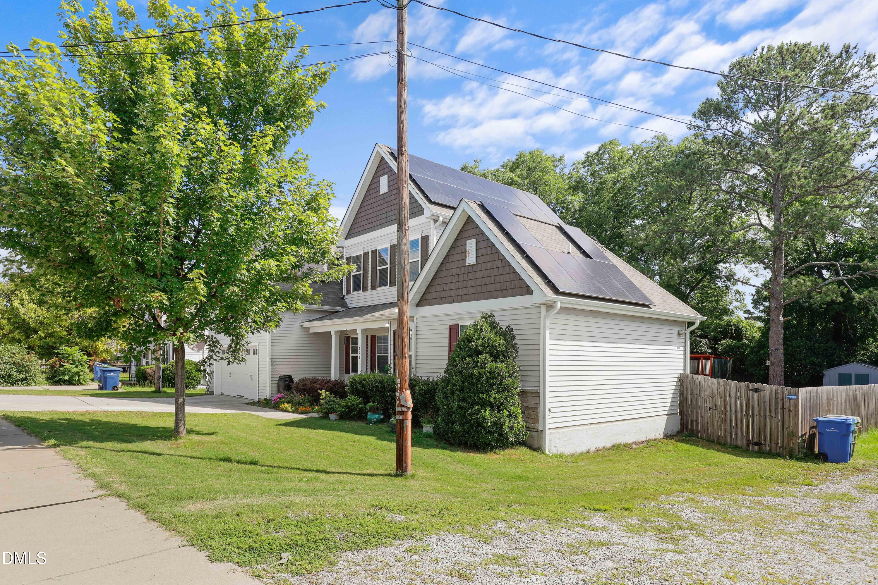 220 Bridge Street Property Photo 4