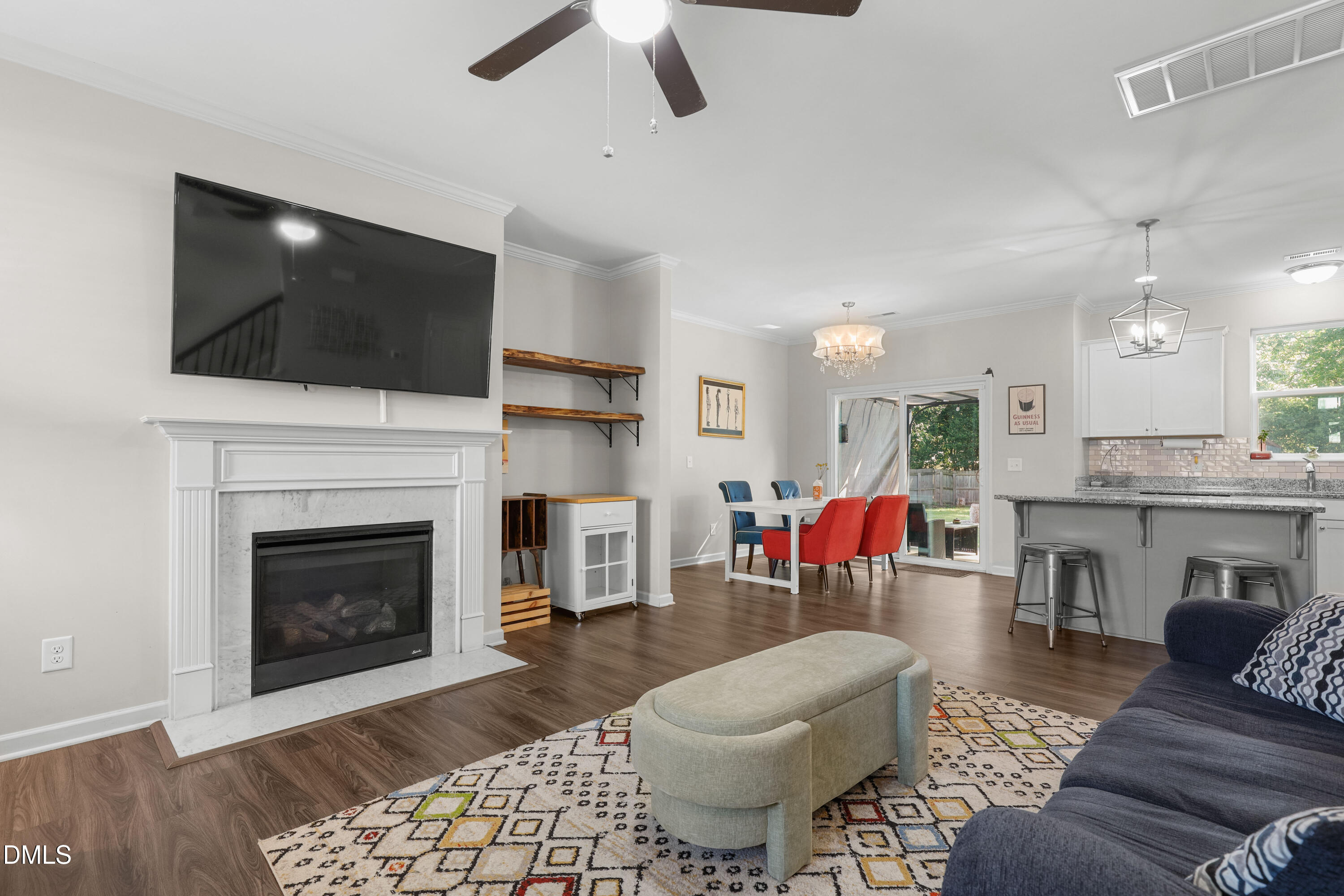 220 Bridge Street Property Photo 6