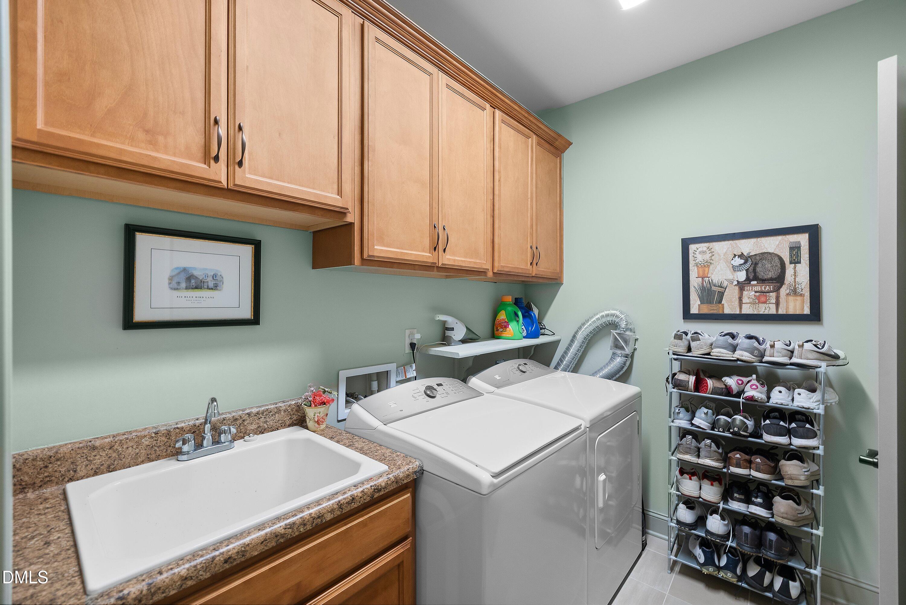 824 Blue Bird Lane Property Photo 44