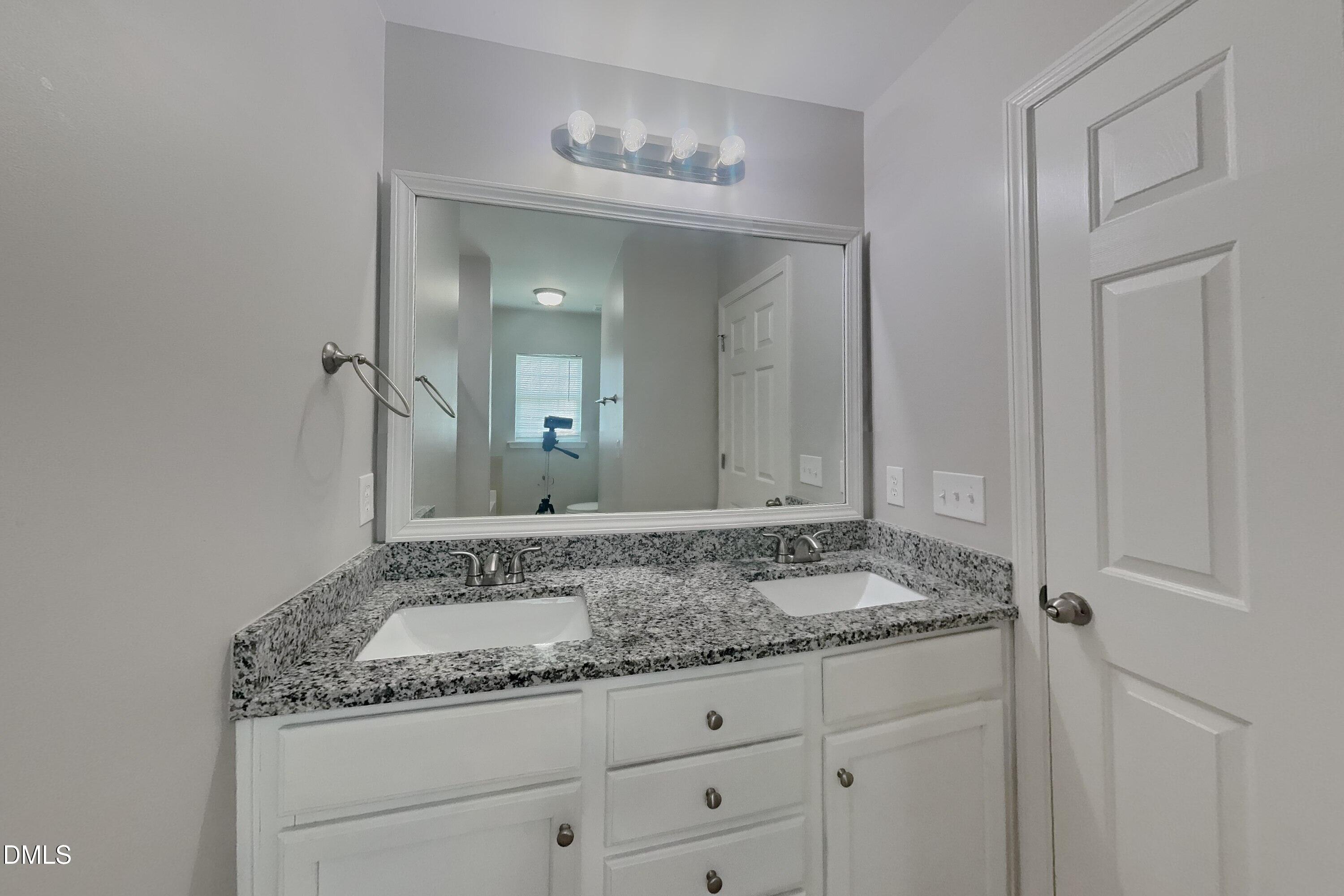 910 Statler Drive Property Photo 8