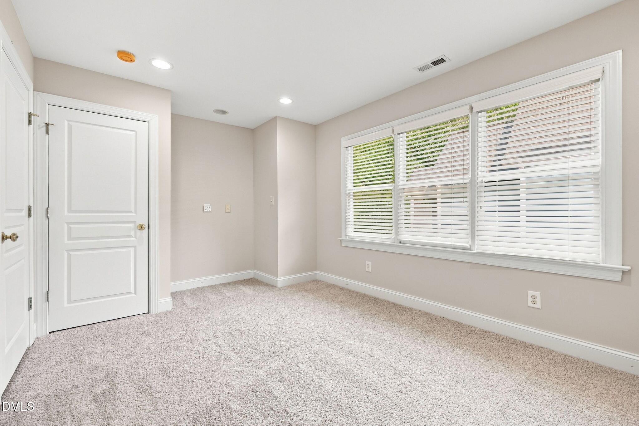100 Harvest Court Property Photo 26
