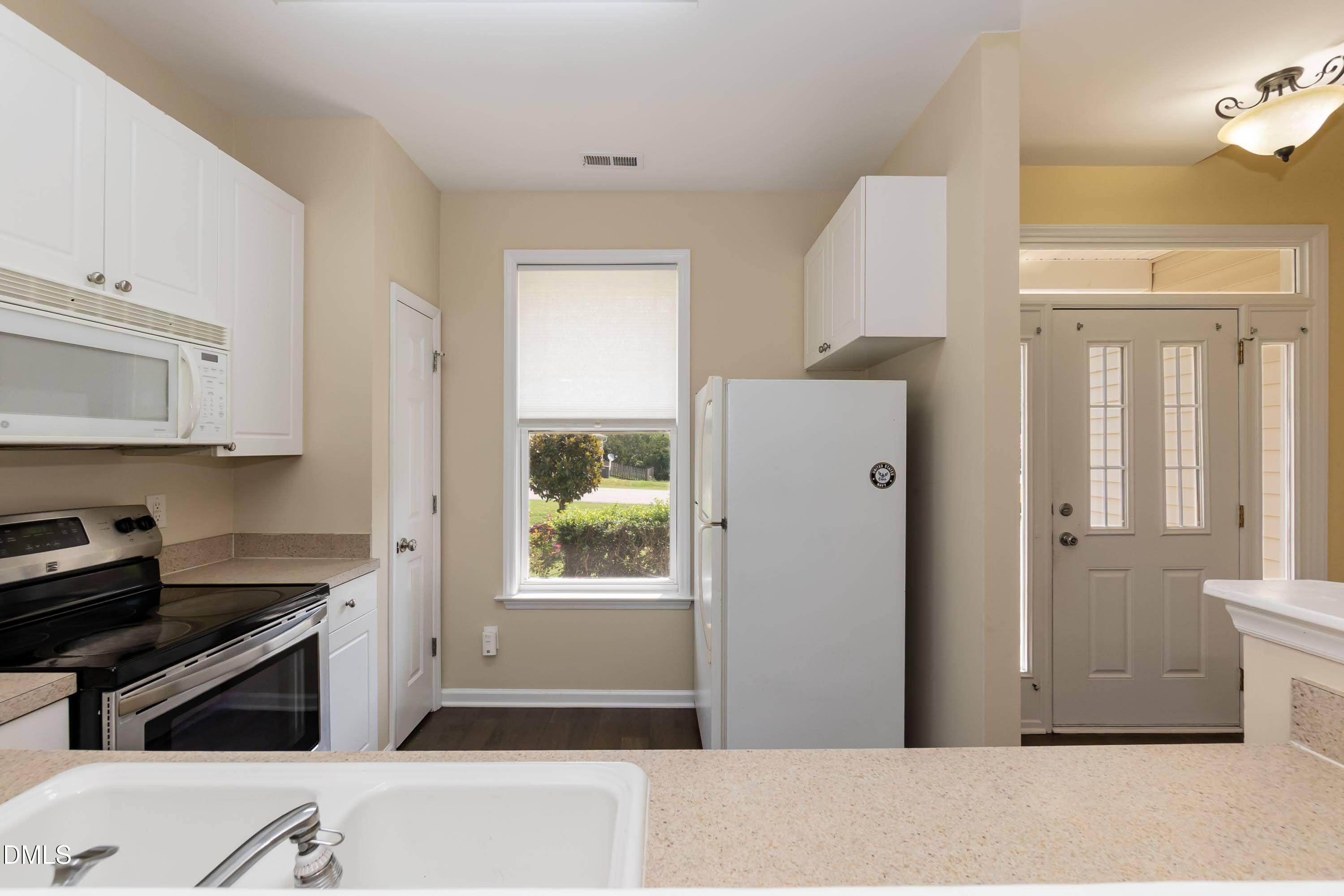241 Stansbury Lane Property Photo 16