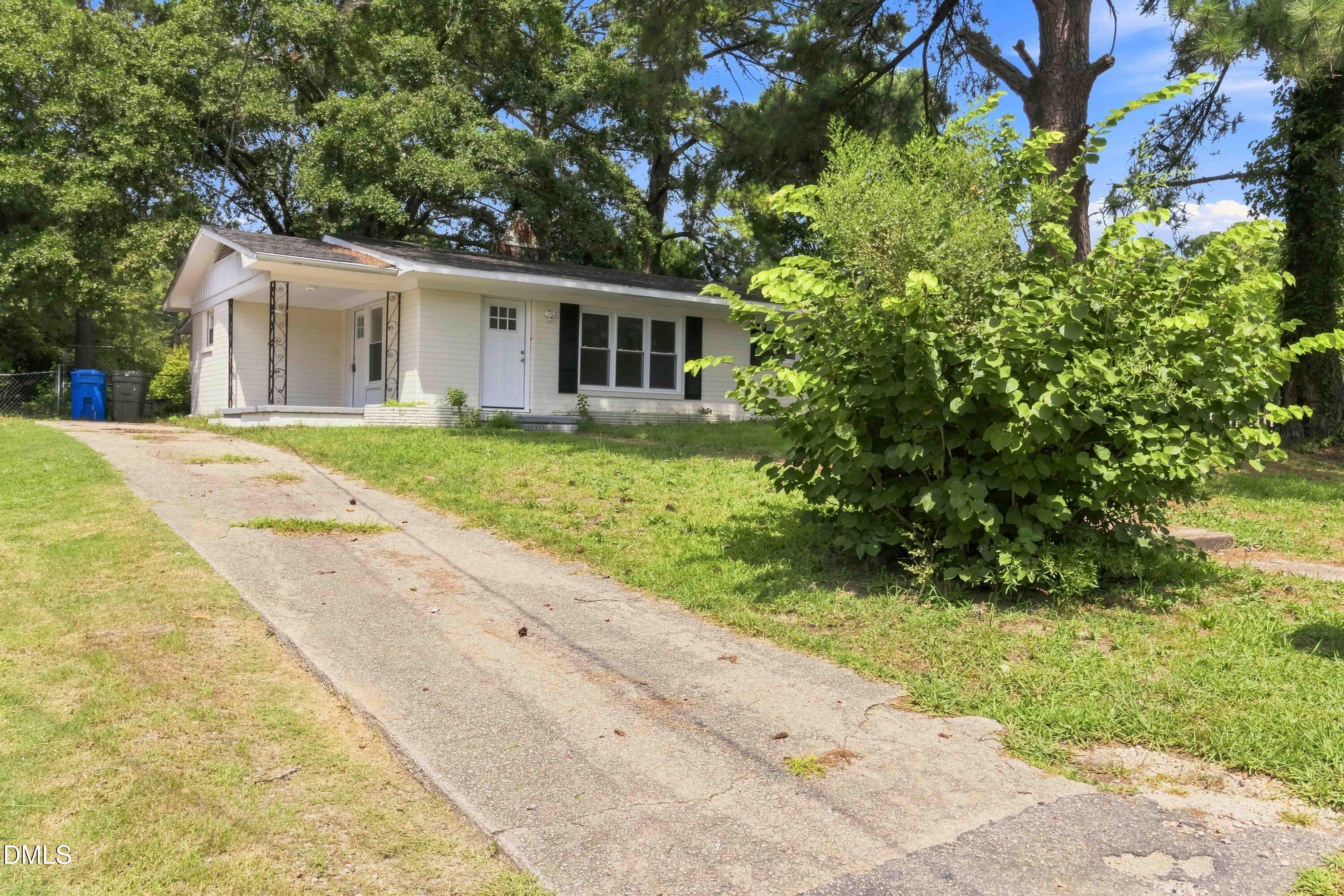 605 Sunnyside Lane W Property Photo 5