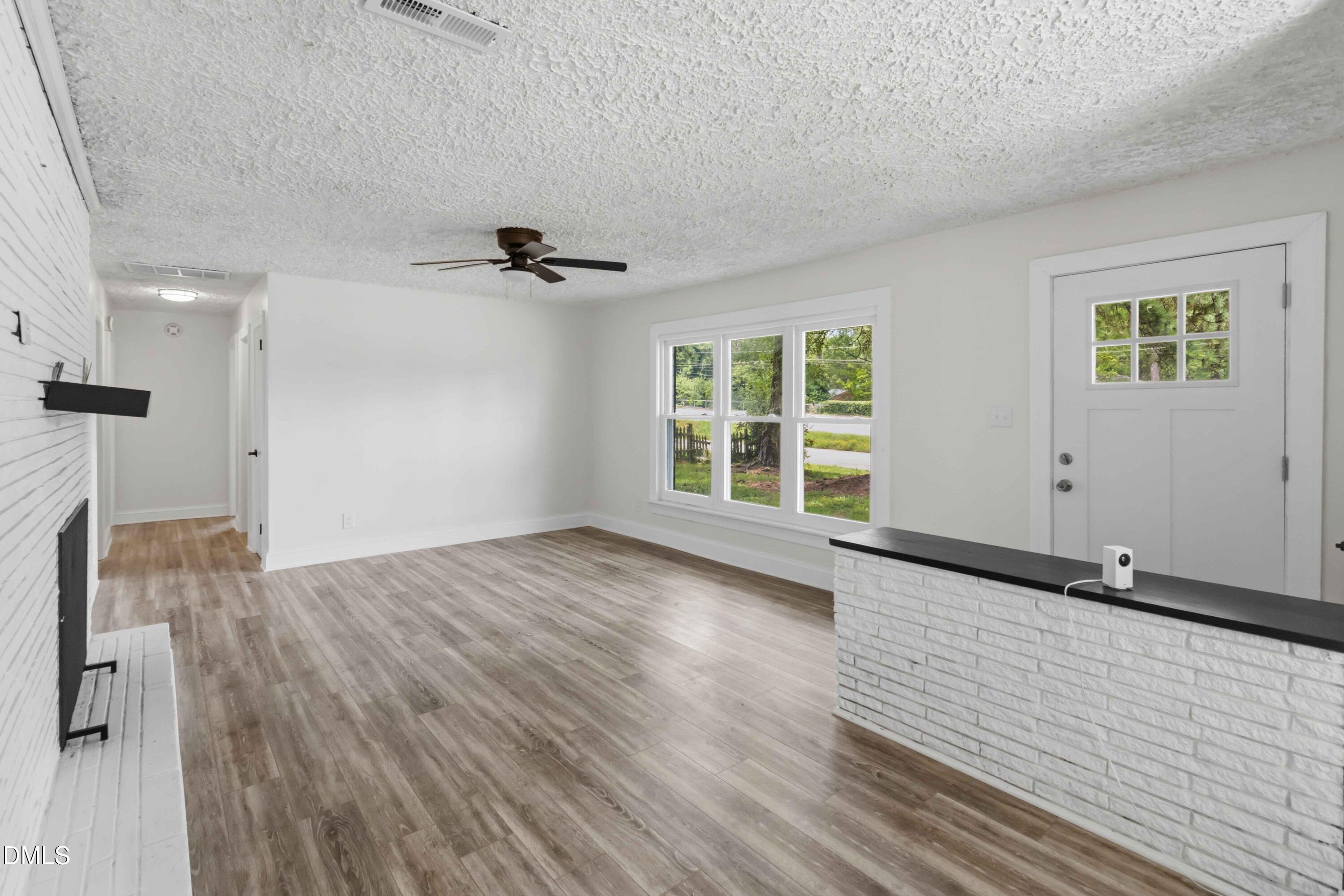 605 Sunnyside Lane W Property Photo 10