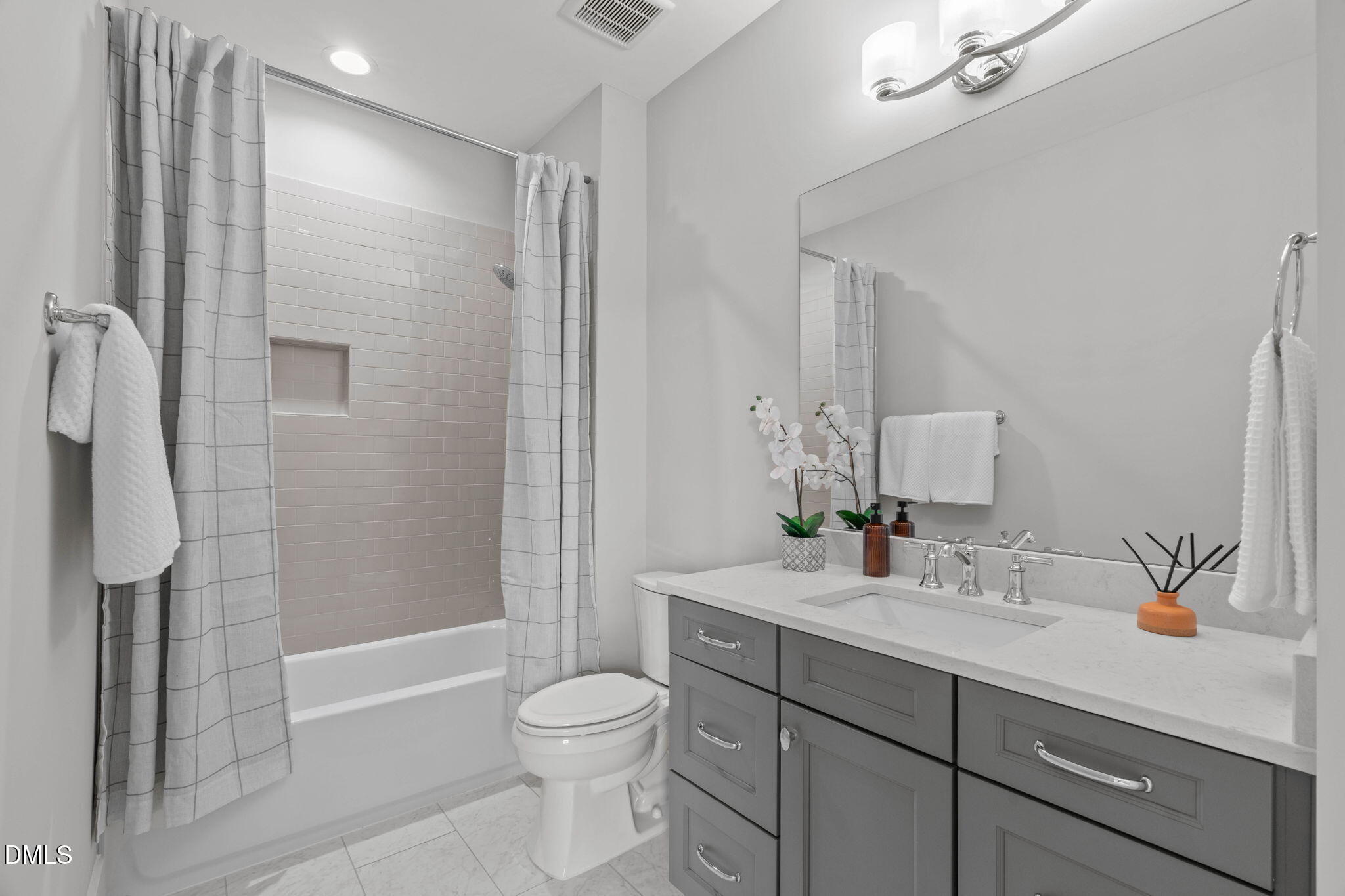 2109 Gardenbrook Drive Property Photo 29