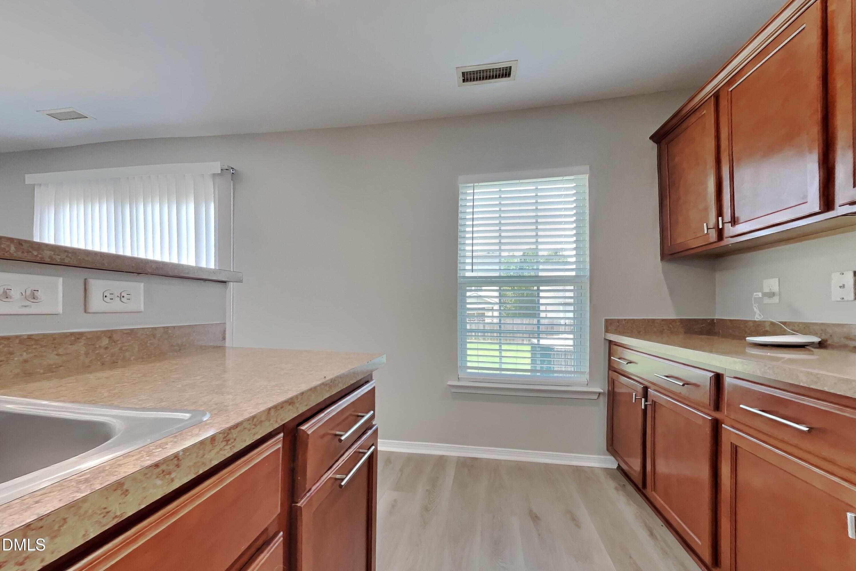 514 Kerriann Lane Property Photo 6