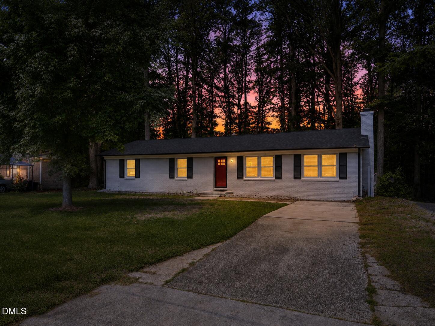 2819 Independence Avenue Property Photo 1