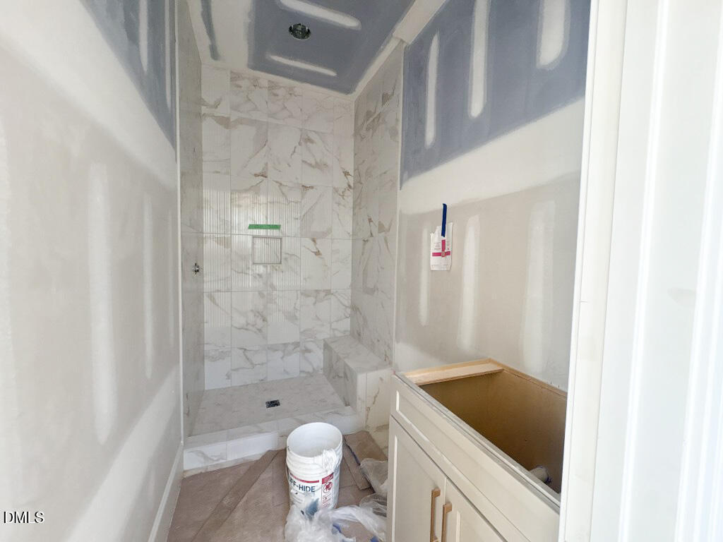 1240 Perry Bluff Drive Property Photo 10