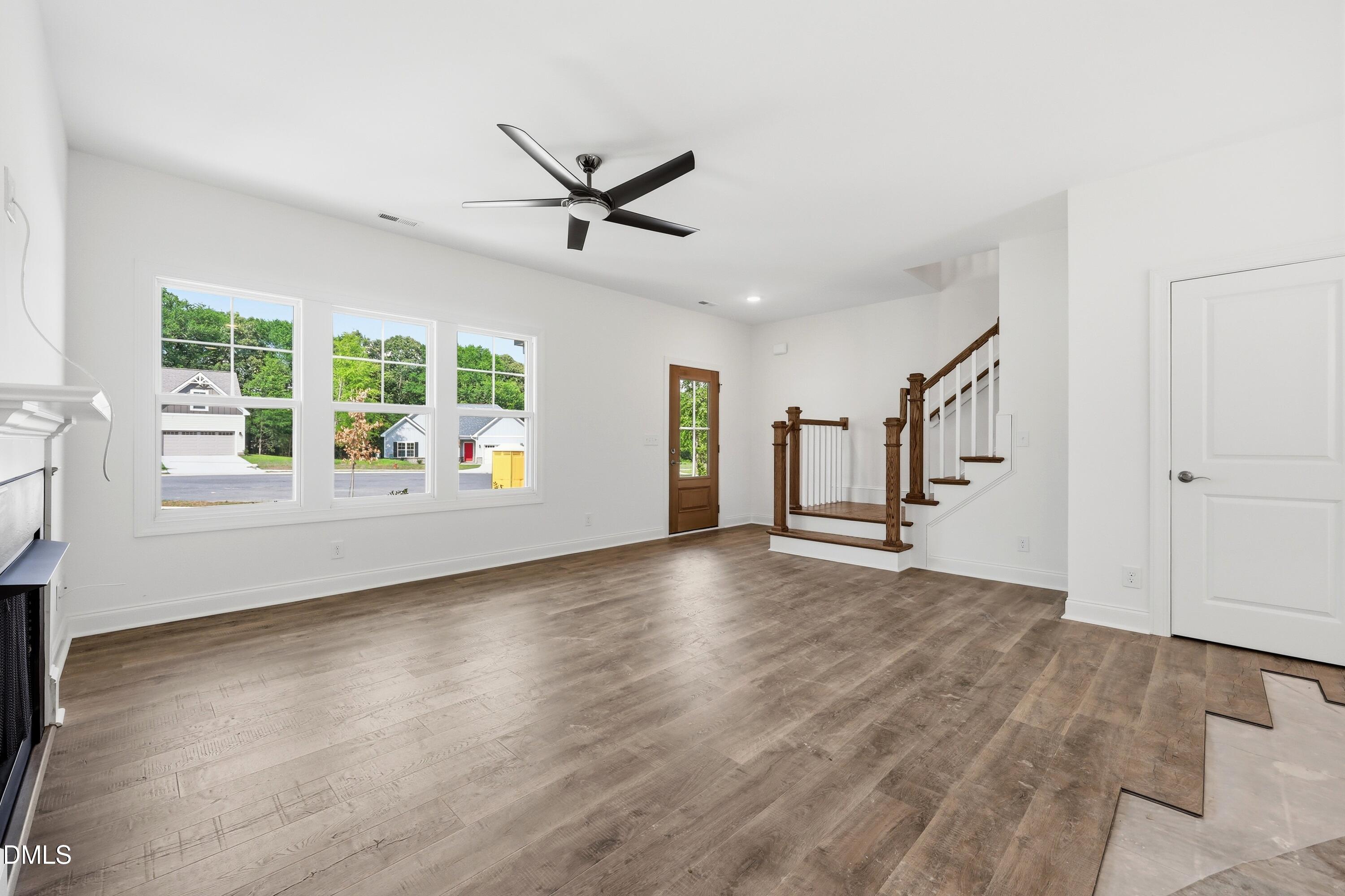 228 Telluride Court Property Photo 11