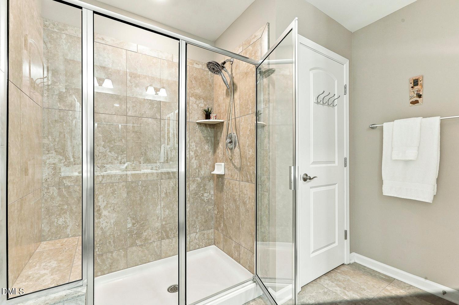 101 Autumn Crest Lane Property Photo 29