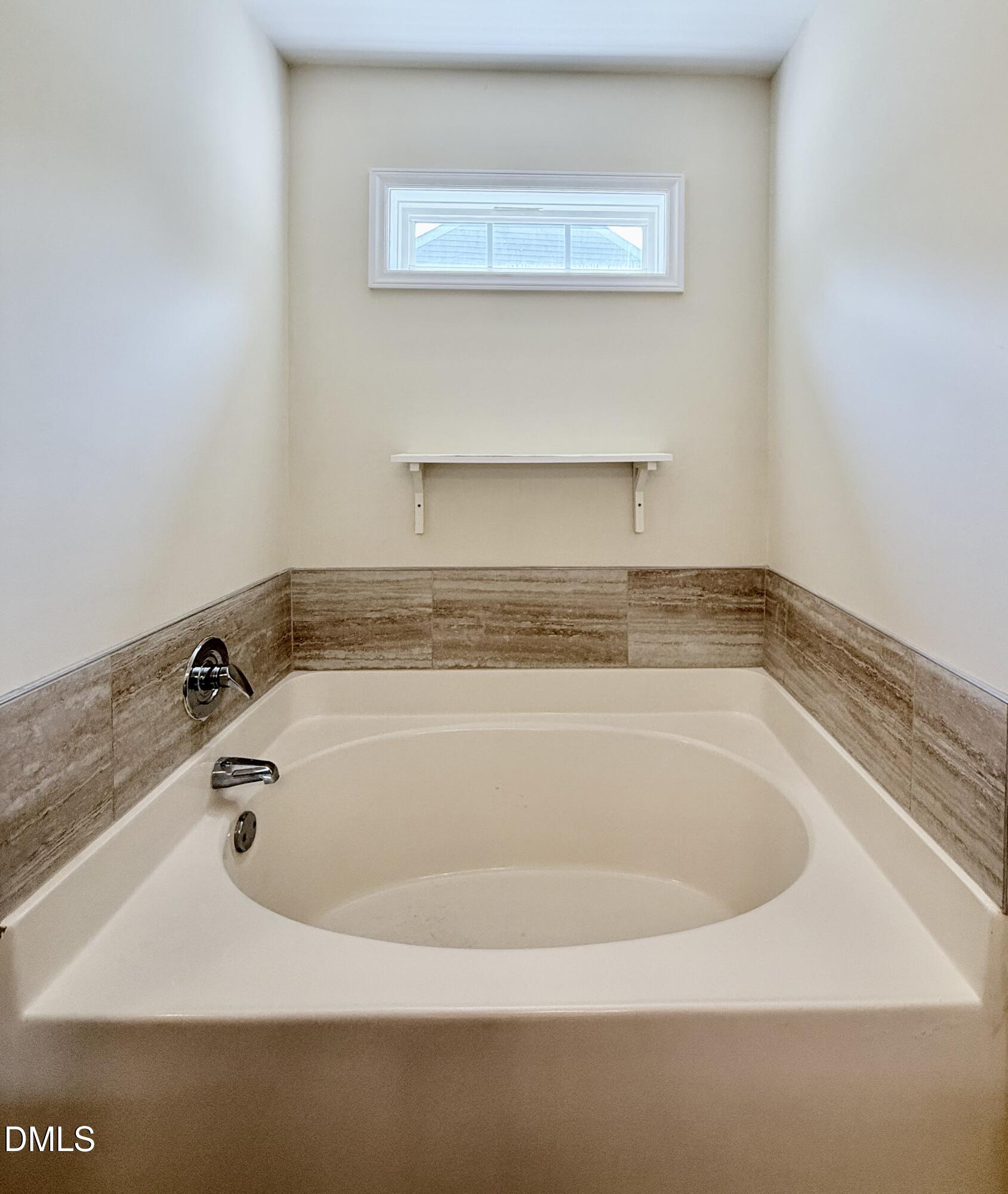 2729 E Shoreham Street Property Photo 38
