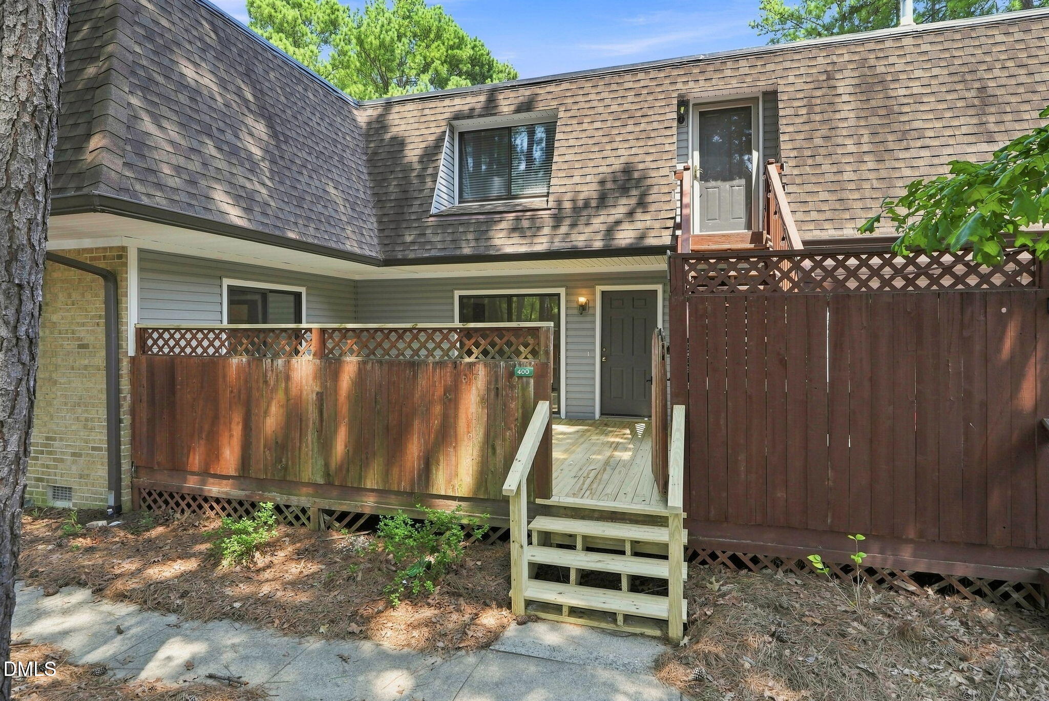 400 Summerwalk Circle Property Photo 1