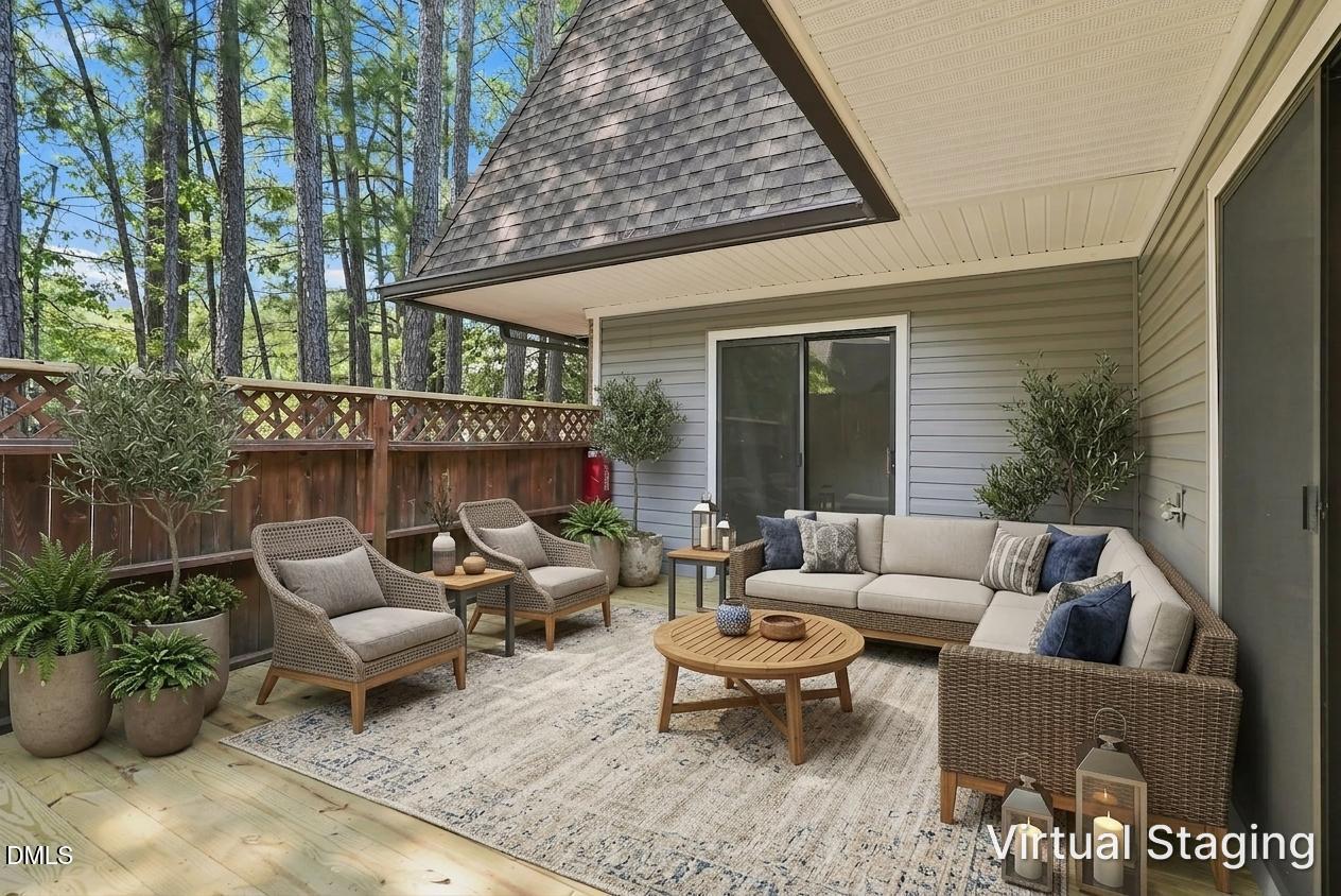 400 Summerwalk Circle Property Photo 4