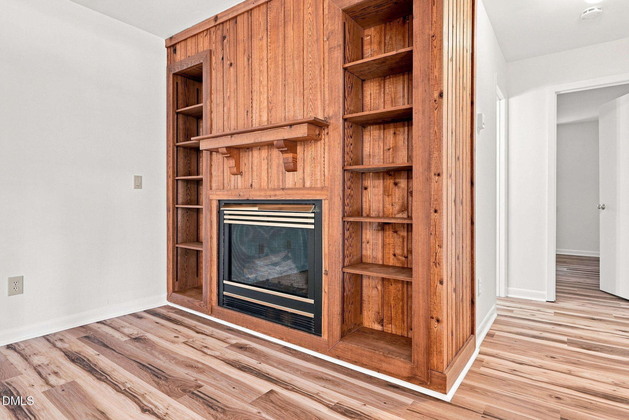 400 Summerwalk Circle Property Photo 13
