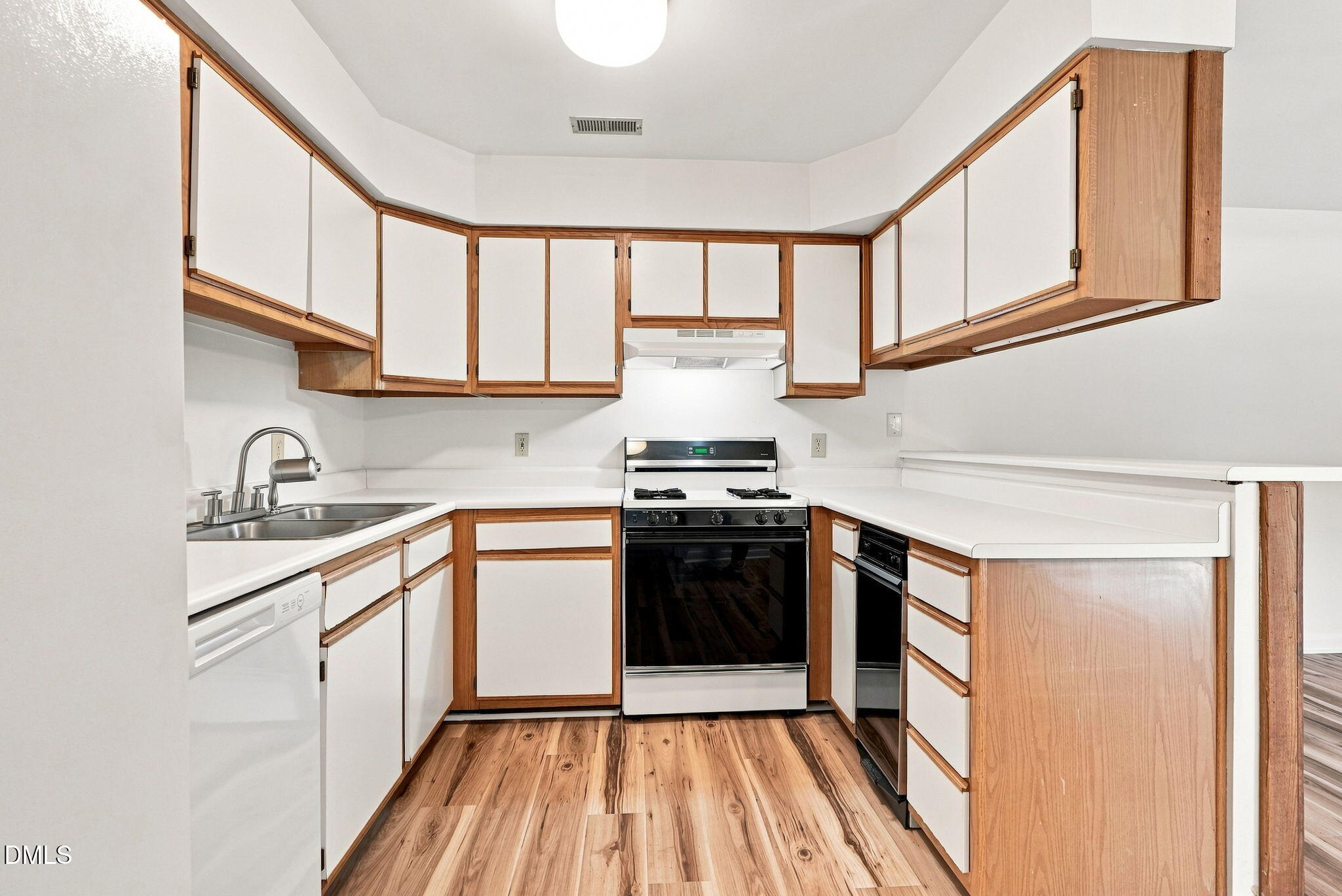 400 Summerwalk Circle Property Photo 19