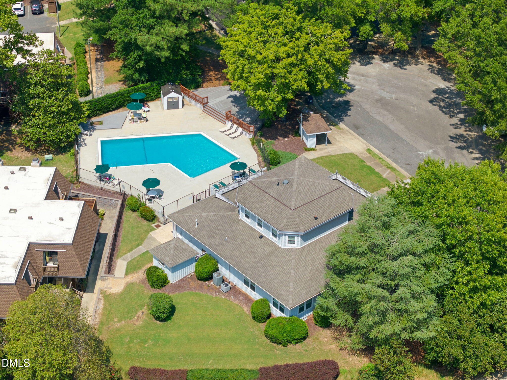 400 Summerwalk Circle Property Photo 43
