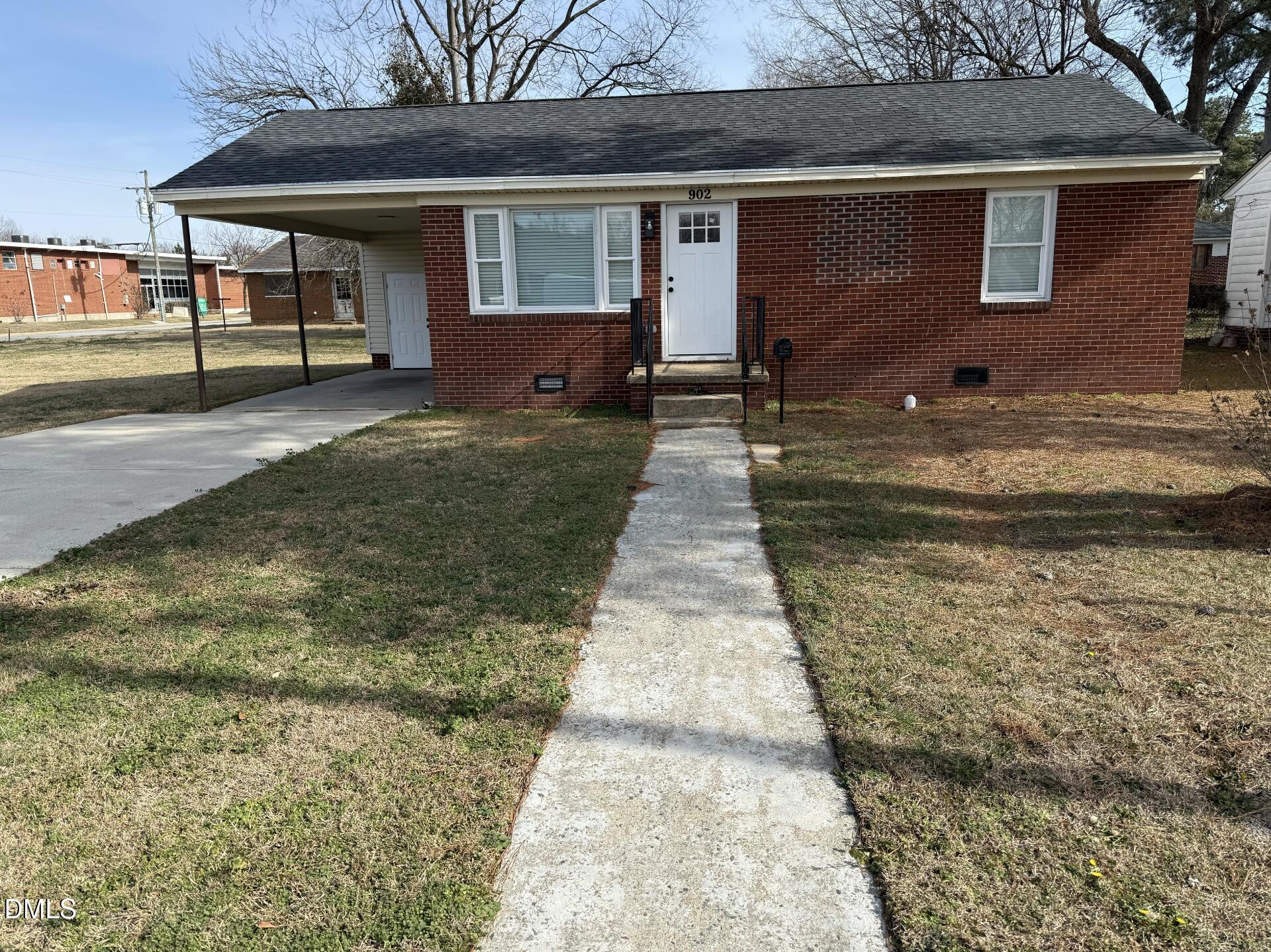 902 S Marvin Street S Property Photo 1