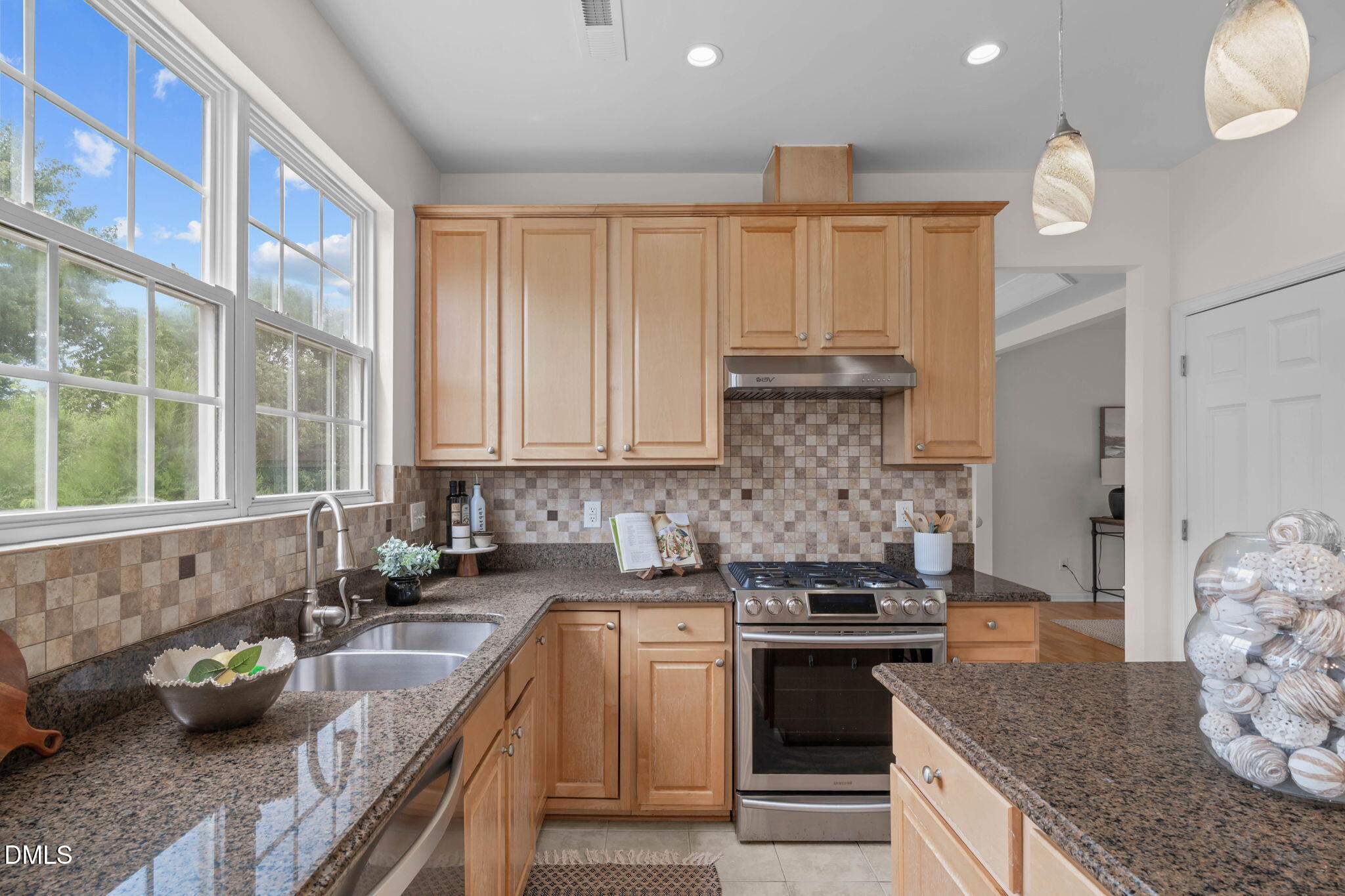 206 Redwood Park Drive Property Photo 19