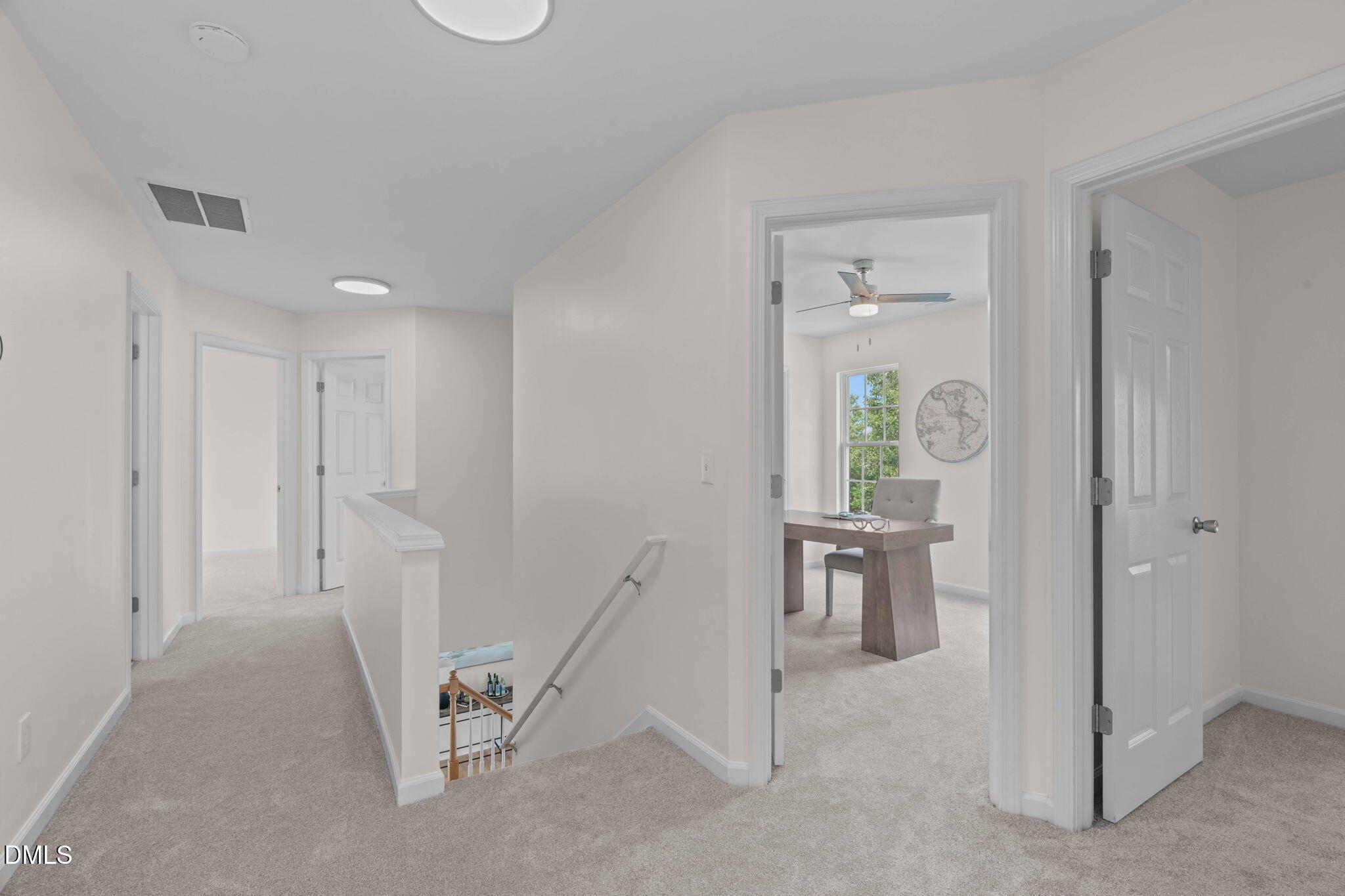 206 Redwood Park Drive Property Photo 29