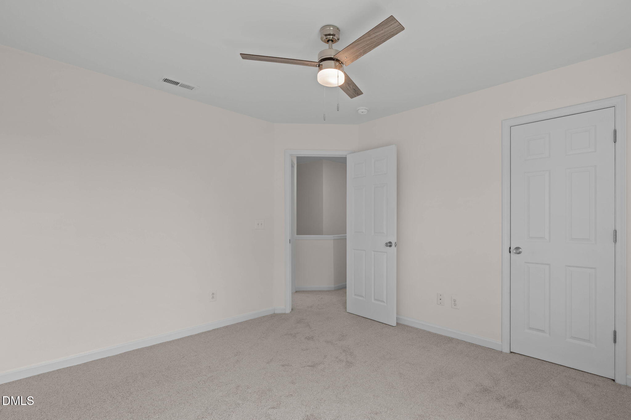 206 Redwood Park Drive Property Photo 41