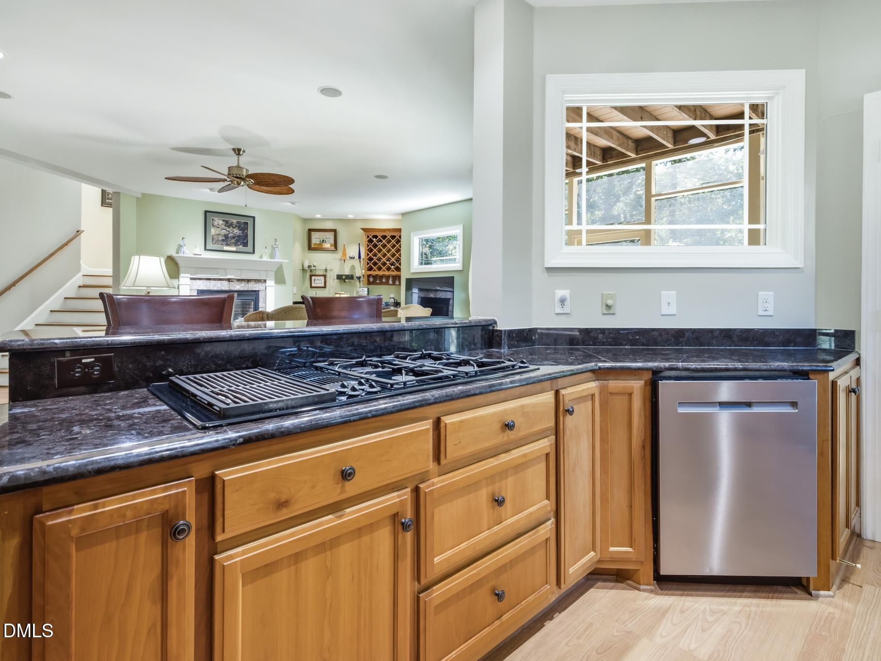 647 Chapel Ridge Drive Property Photo 17
