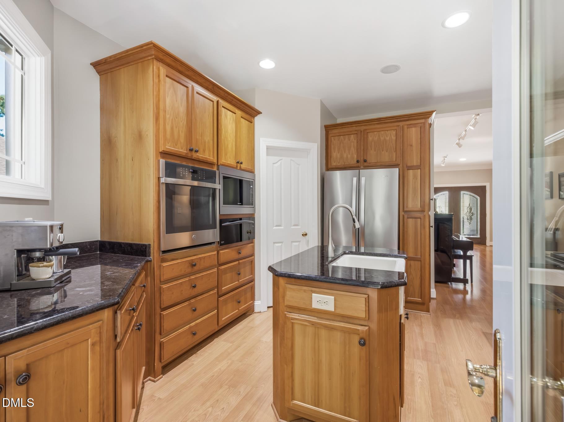 647 Chapel Ridge Drive Property Photo 19