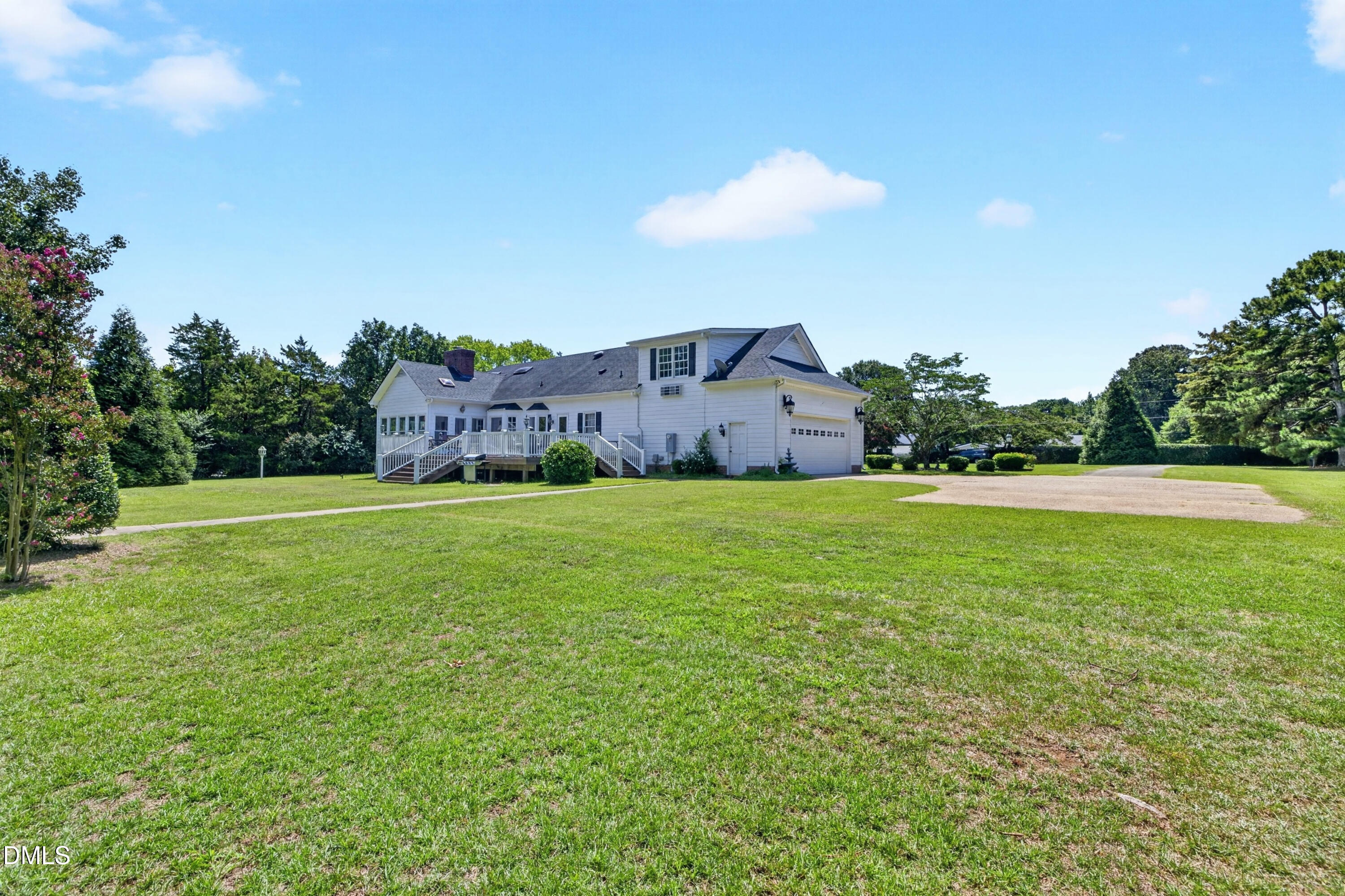 606 Country Lane Property Photo 64