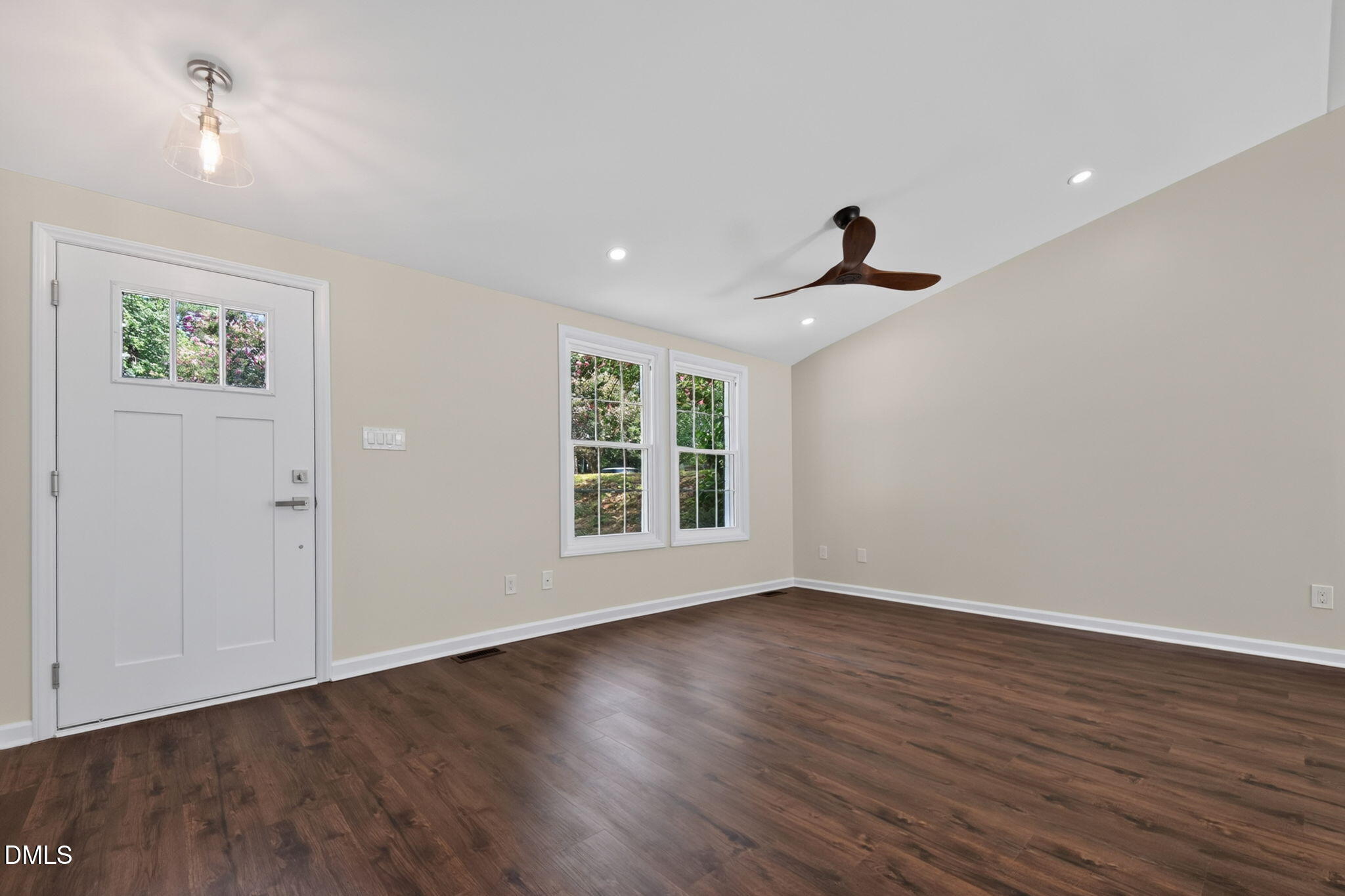 7101 Shellburne Drive Property Photo 13