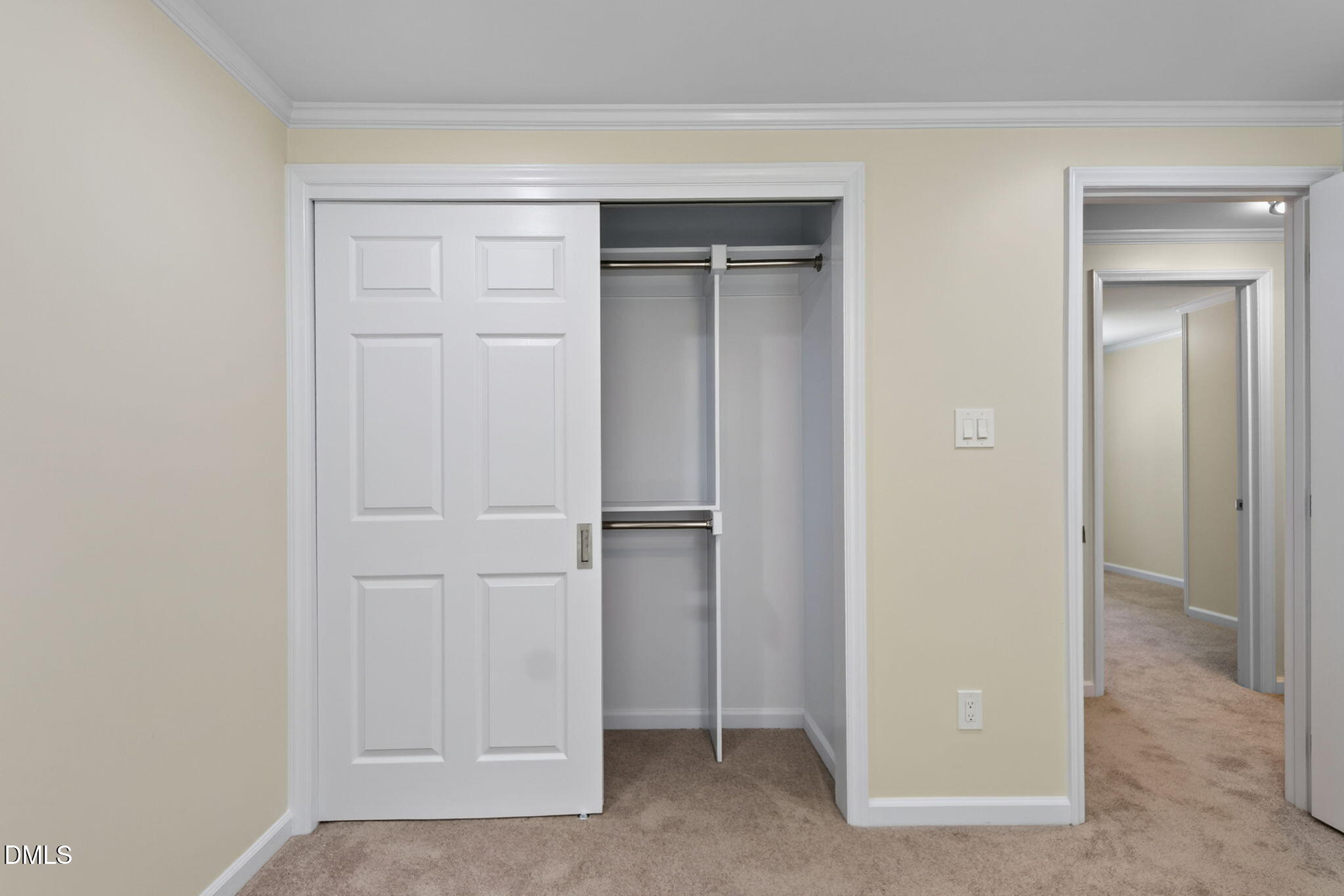 7101 Shellburne Drive Property Photo 24