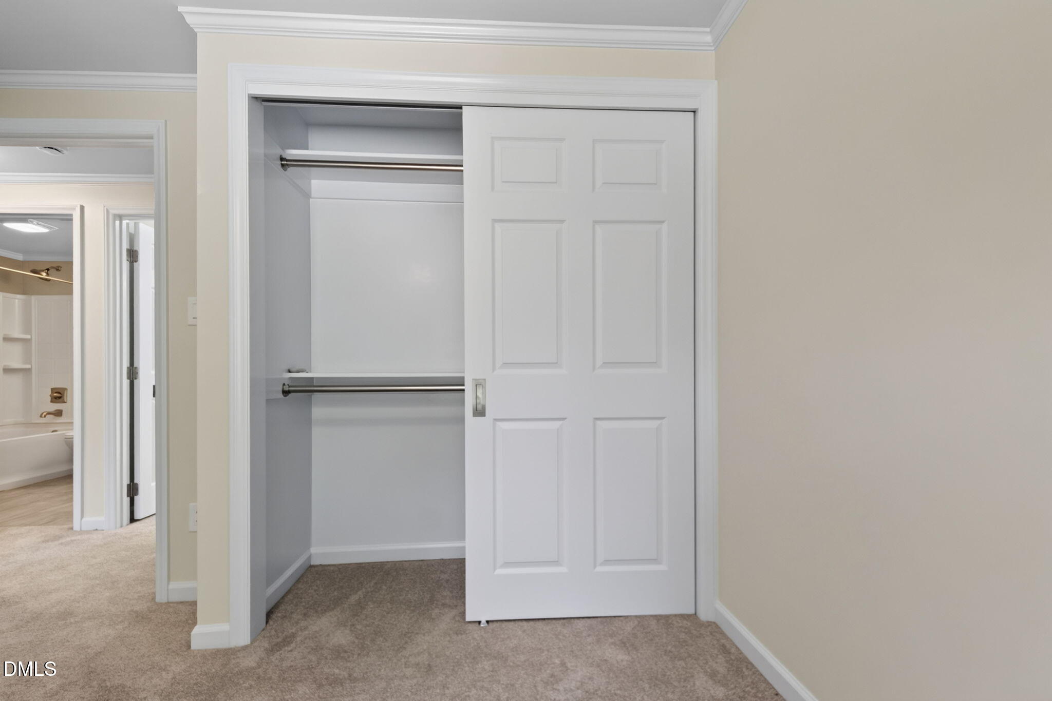 7101 Shellburne Drive Property Photo 28