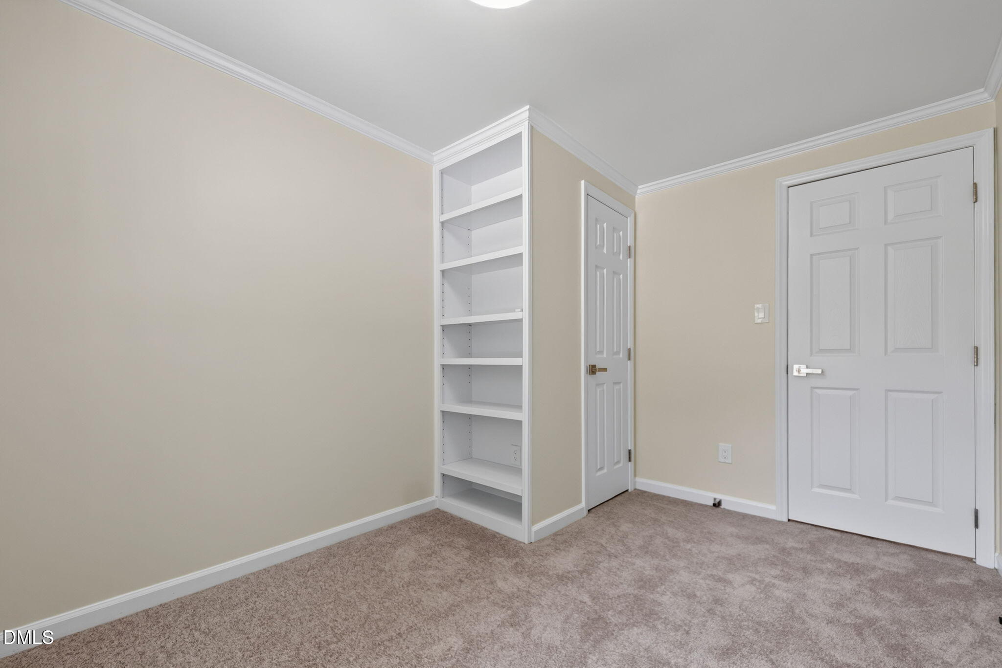7101 Shellburne Drive Property Photo 29