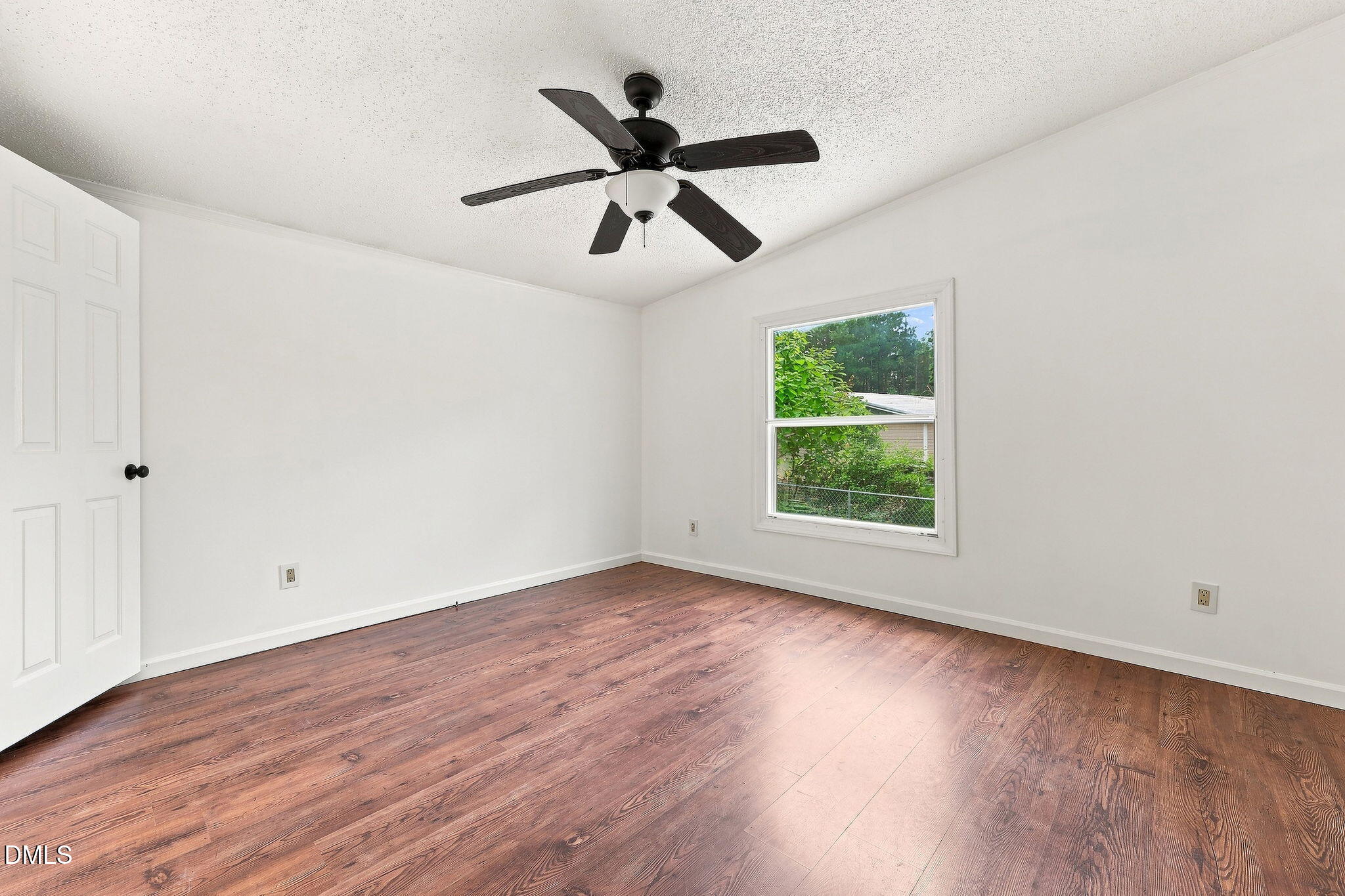 135 Virginia Lane Property Photo 19