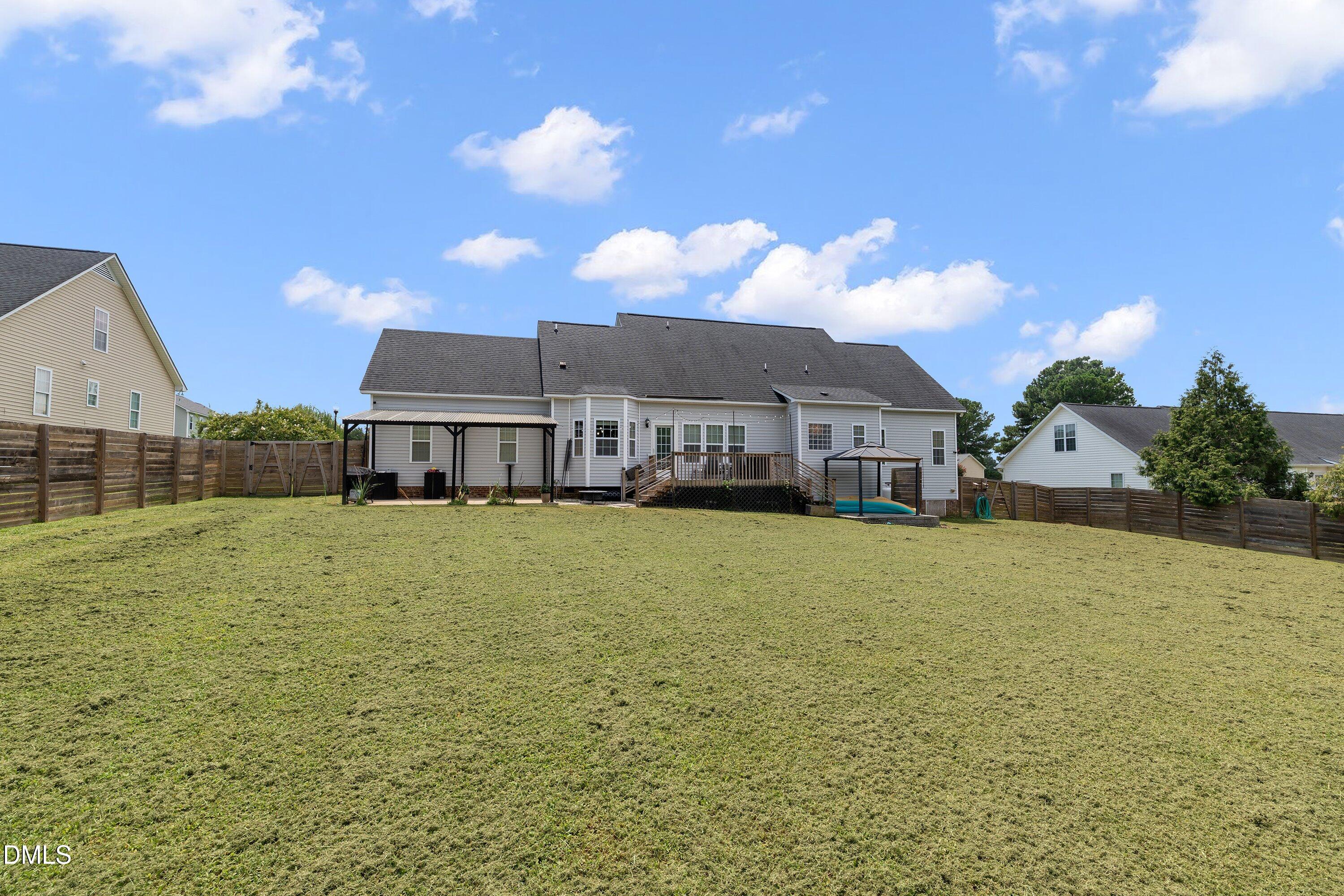 48 Yesteryear Court Property Photo 37