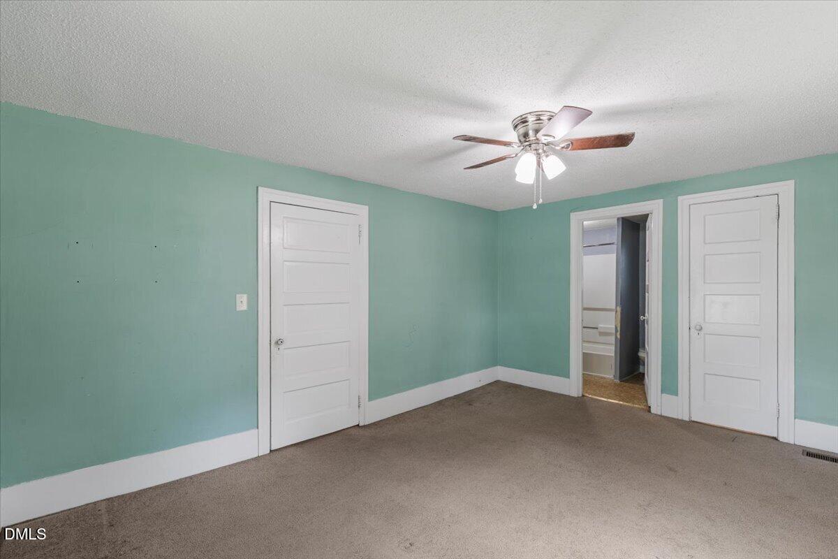 700 N Webb Street Property Photo 10