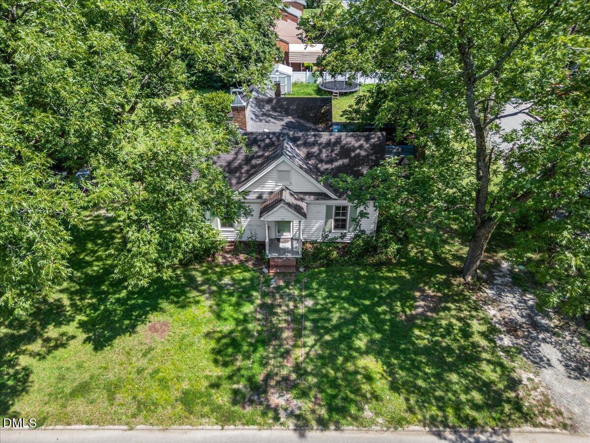 700 N Webb Street Property Photo 34