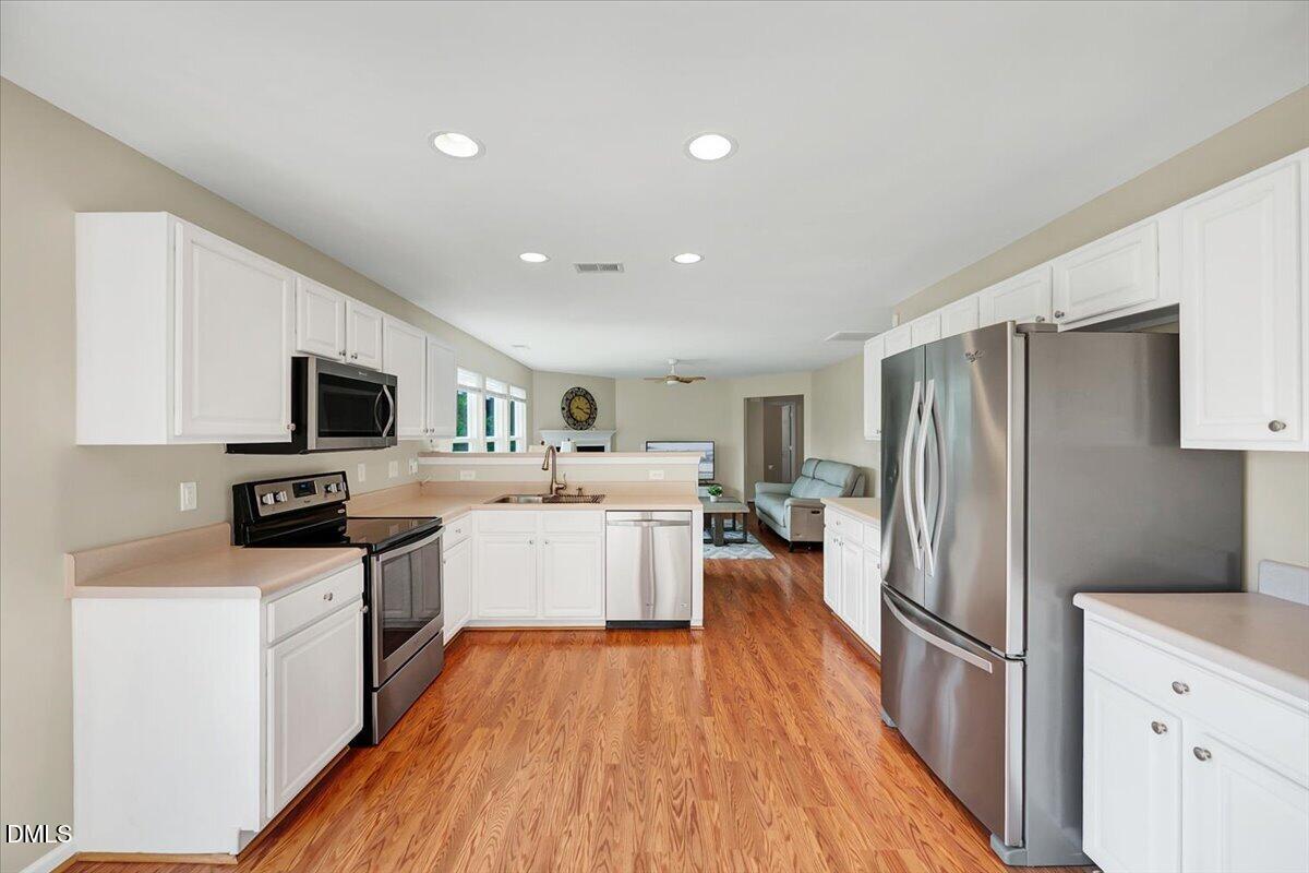 3109 Marshlane Way Property Photo 3