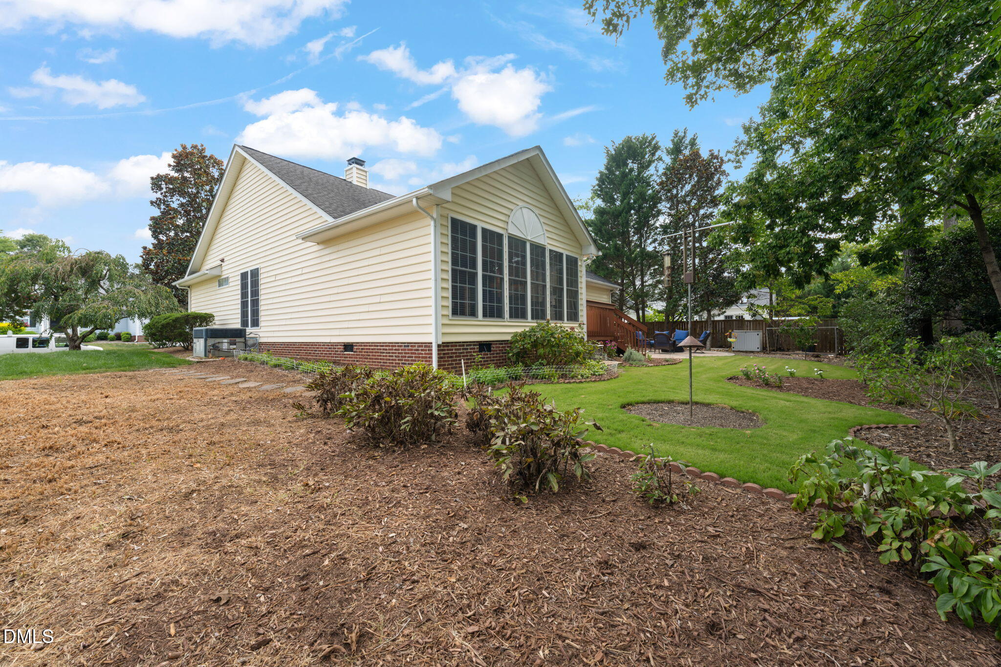 103 Conway Court Property Photo 34