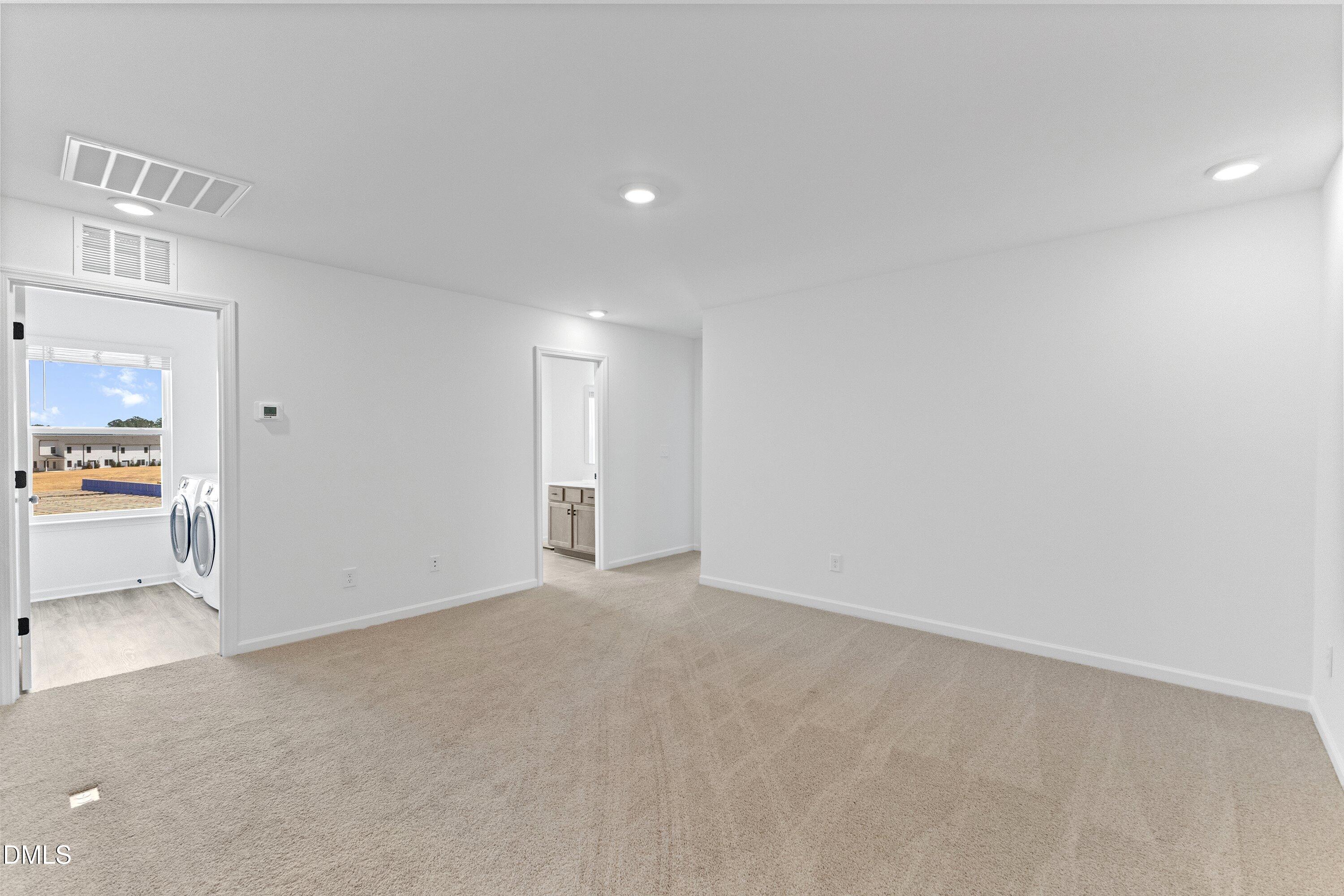 92 N District Avenue N Property Photo 26