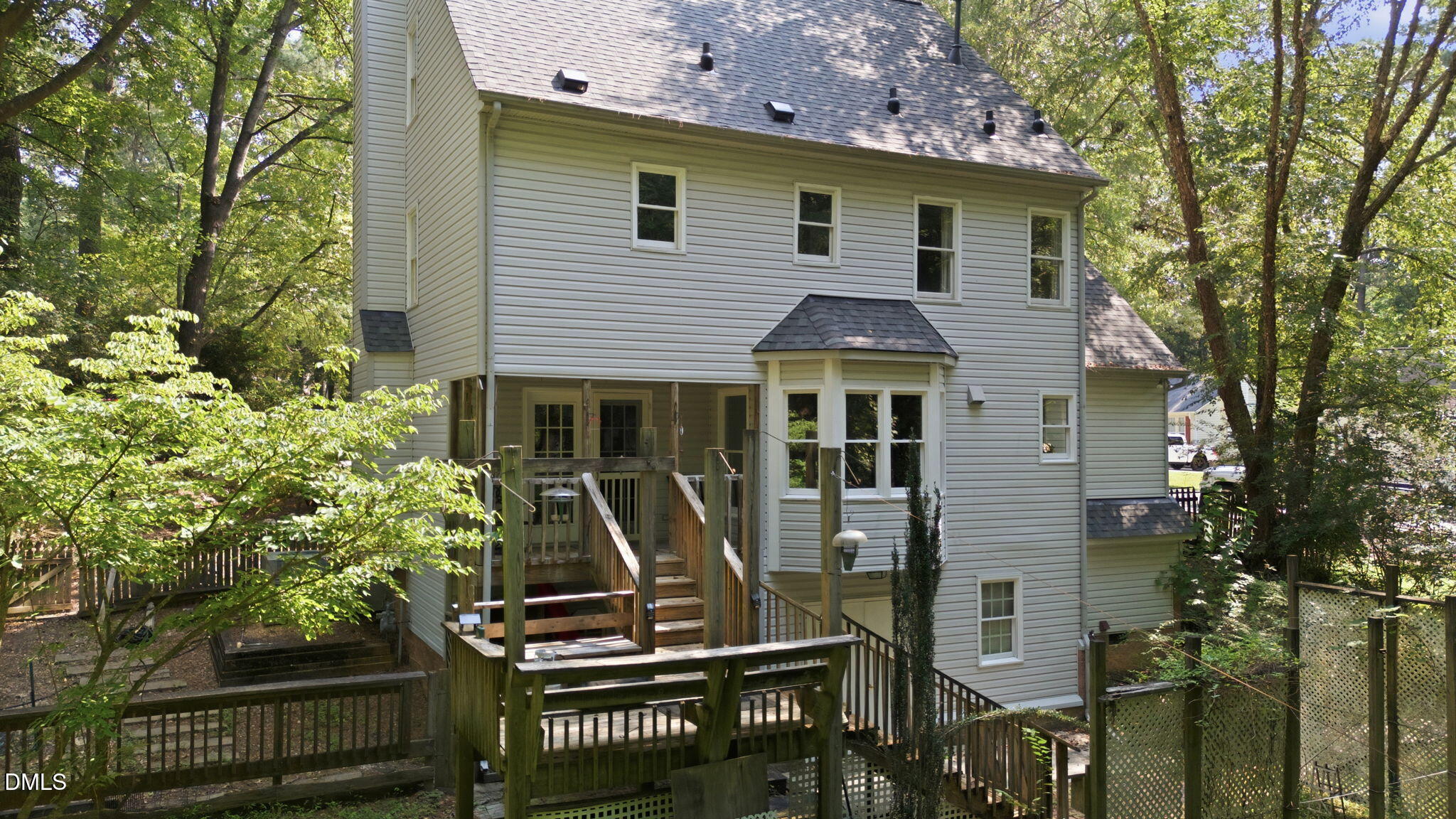 1020 Oakwater Drive Property Photo 26