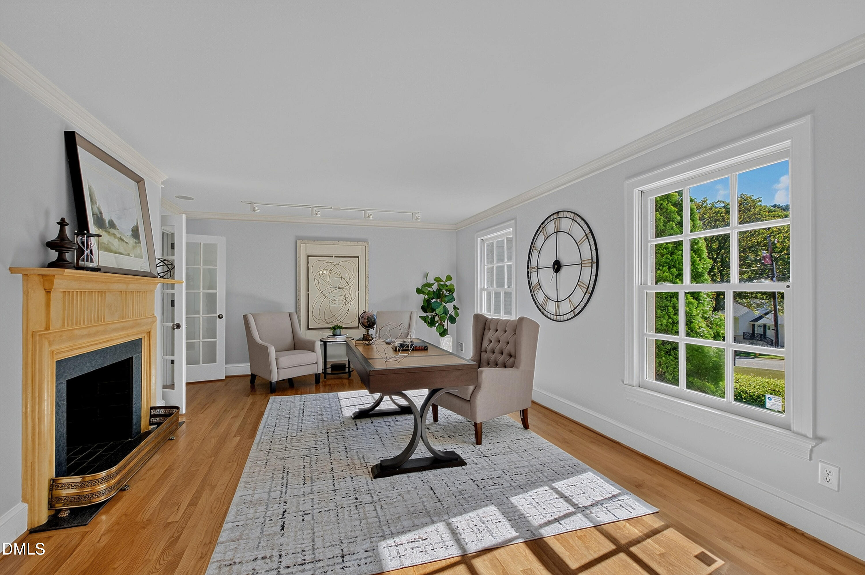 325 Buncombe Street Property Photo 13