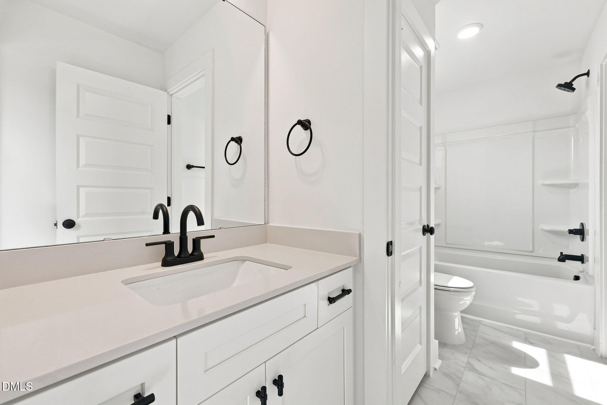 155 Grinnell Loop Property Photo 32