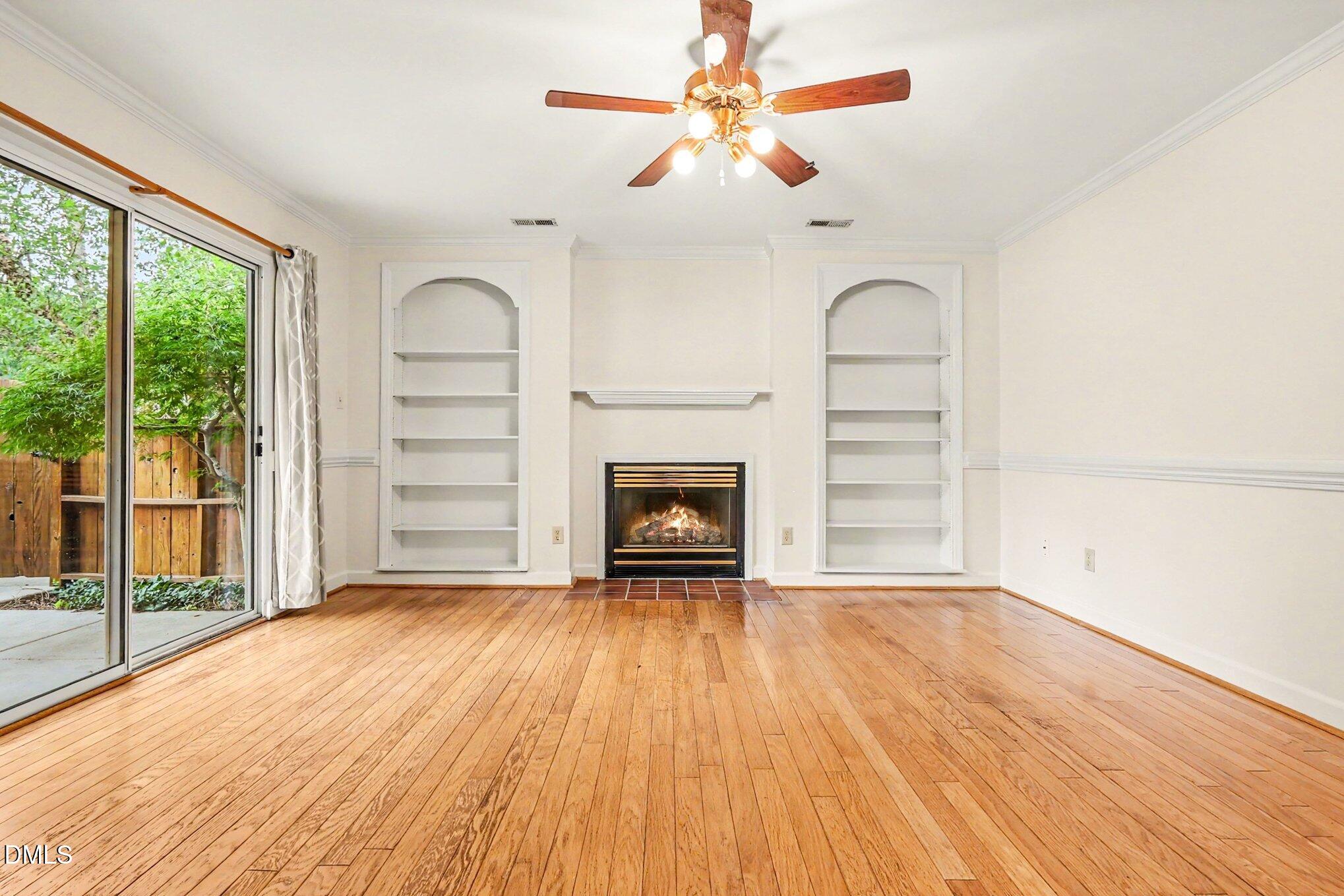 434 Summerwalk Circle Property Photo 3