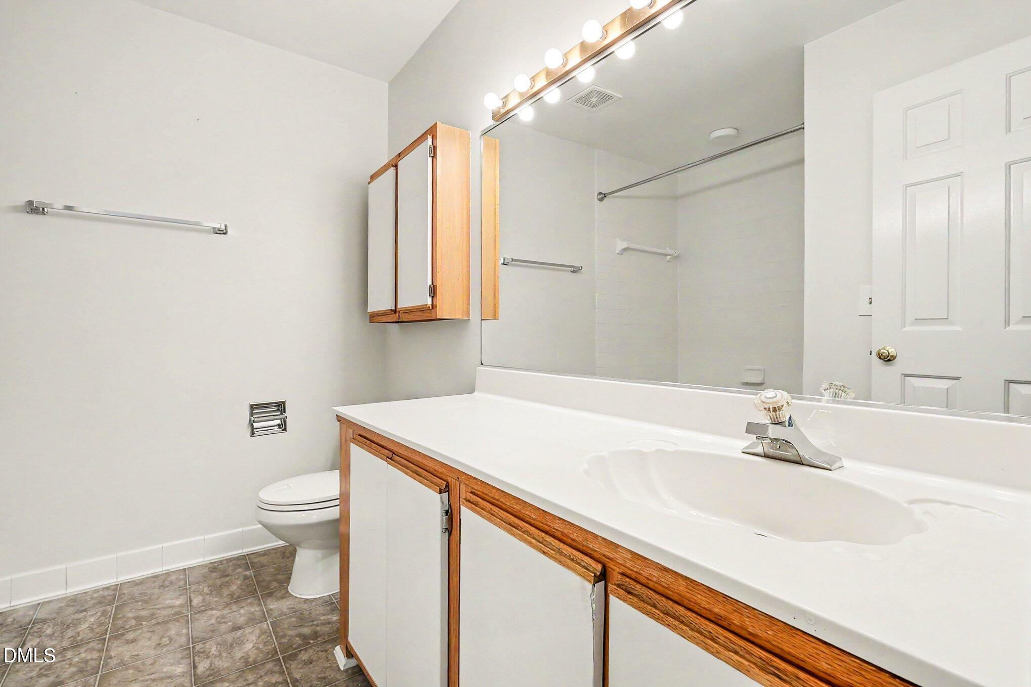434 Summerwalk Circle Property Photo 12