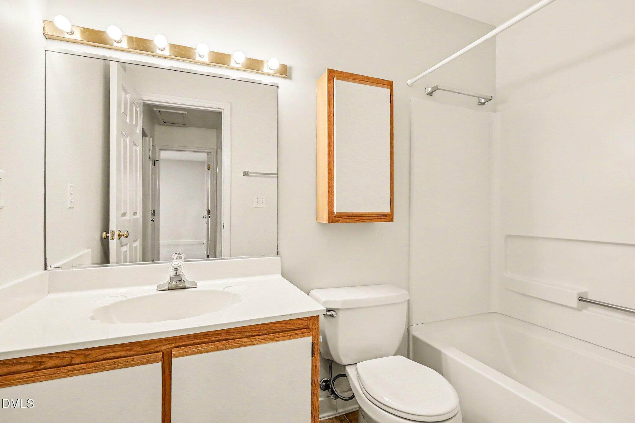 434 Summerwalk Circle Property Photo 13