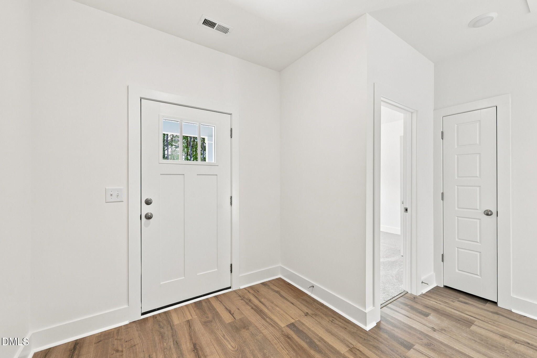 30 Loganberry Avenue Property Photo 7