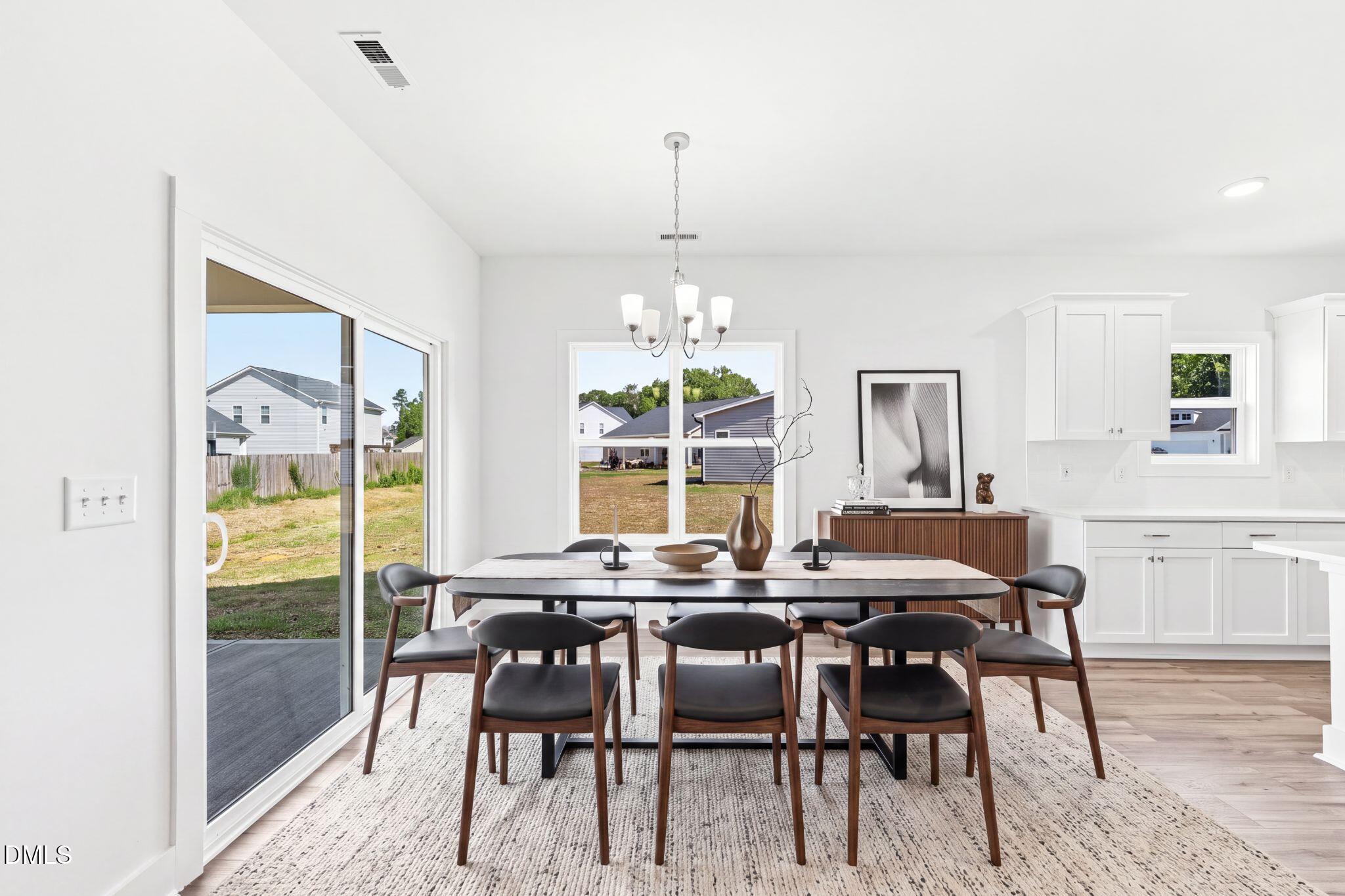 30 Loganberry Avenue Property Photo 18