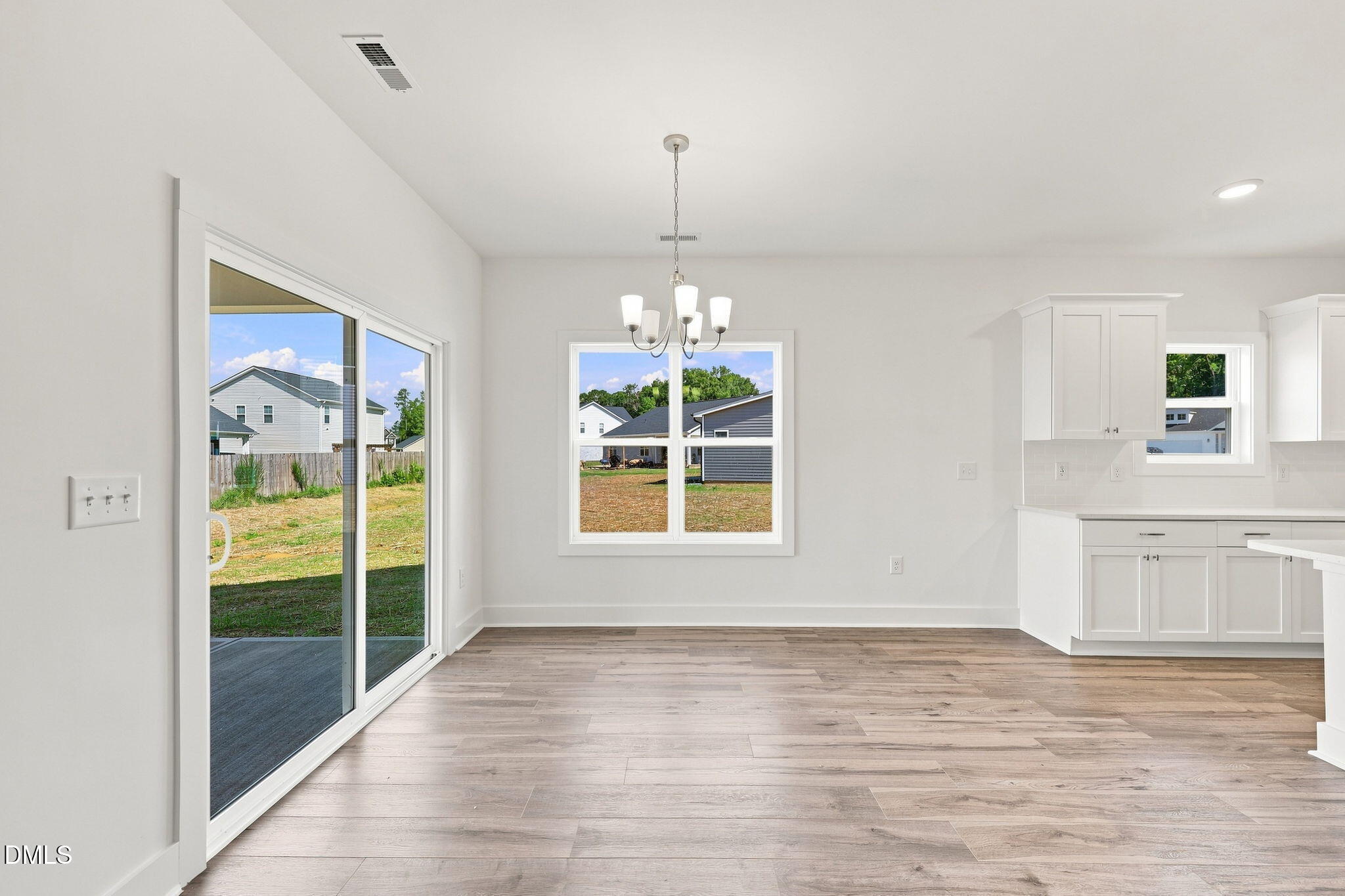 30 Loganberry Avenue Property Photo 19