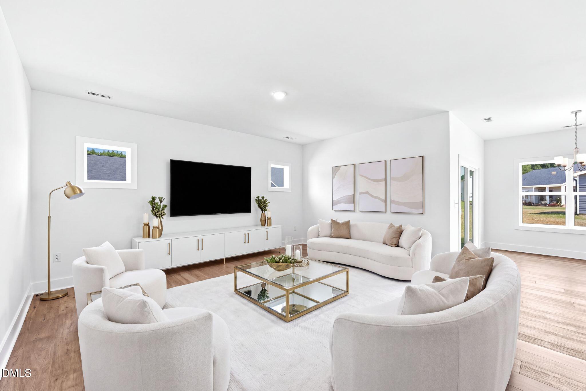 30 Loganberry Avenue Property Photo 21