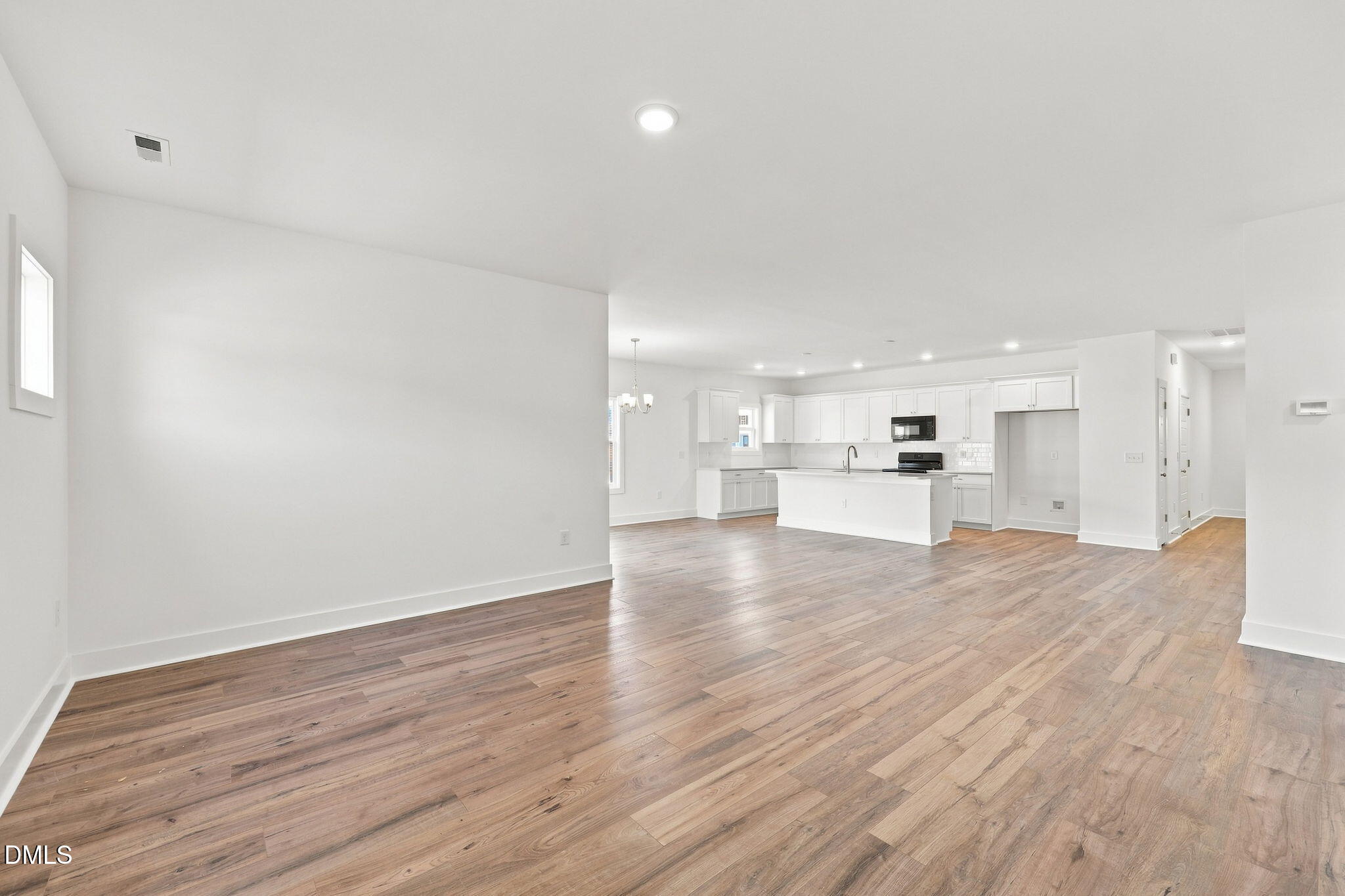 30 Loganberry Avenue Property Photo 23