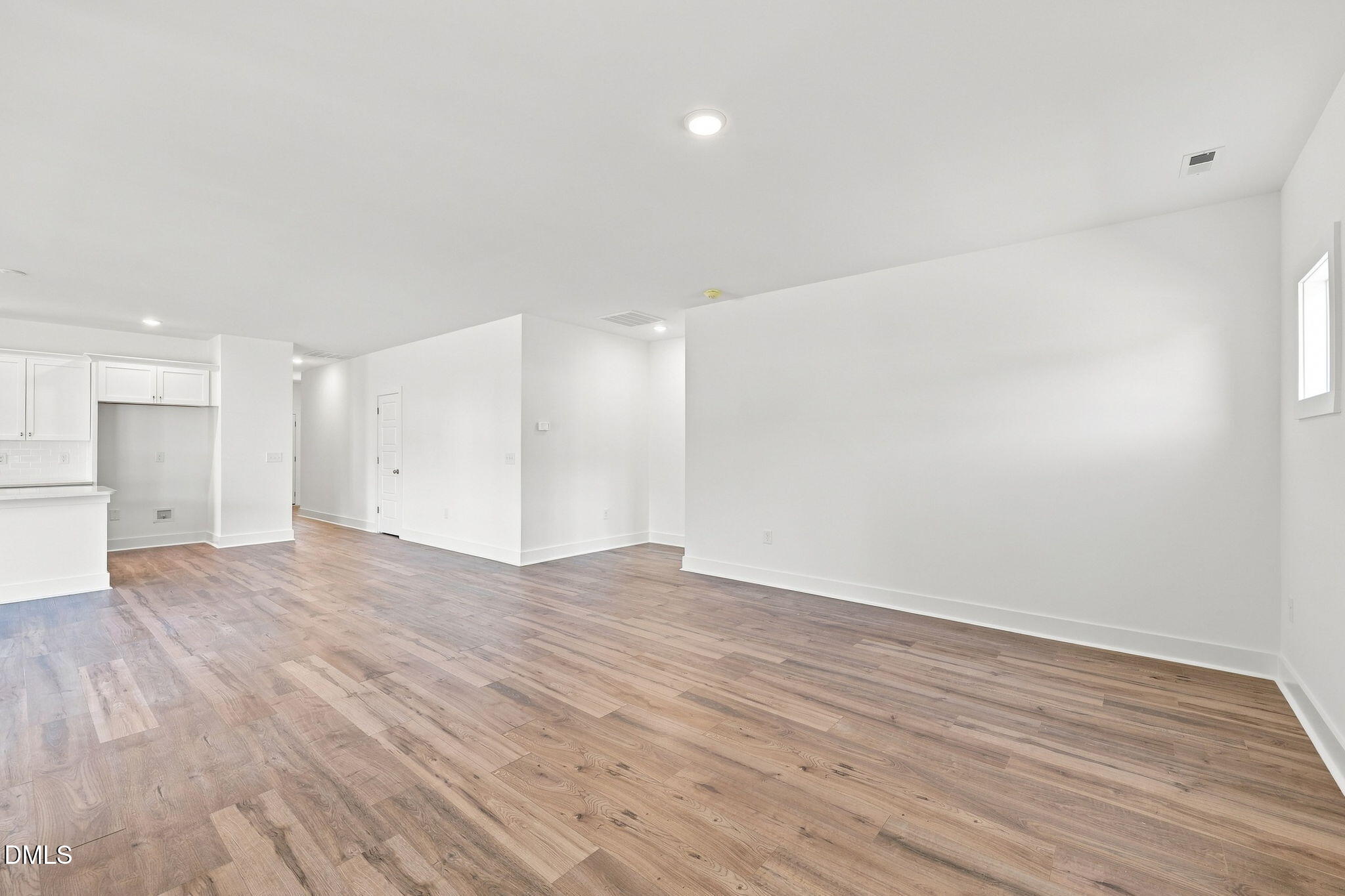 30 Loganberry Avenue Property Photo 24